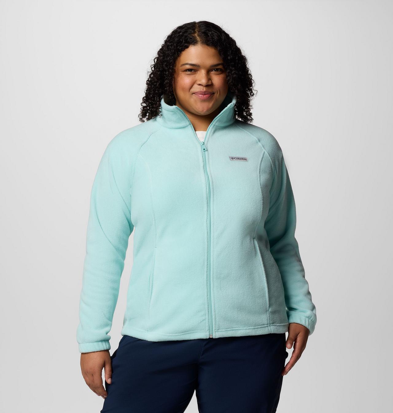 { "modelCode": "3074", "variantUPC": "195982164601" } 1