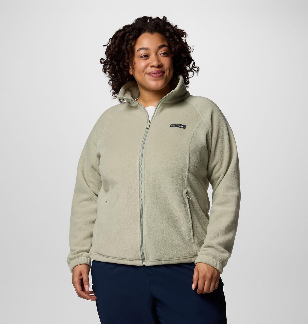 { "modelCode": "221", "variantUPC": "195982164649" } 1