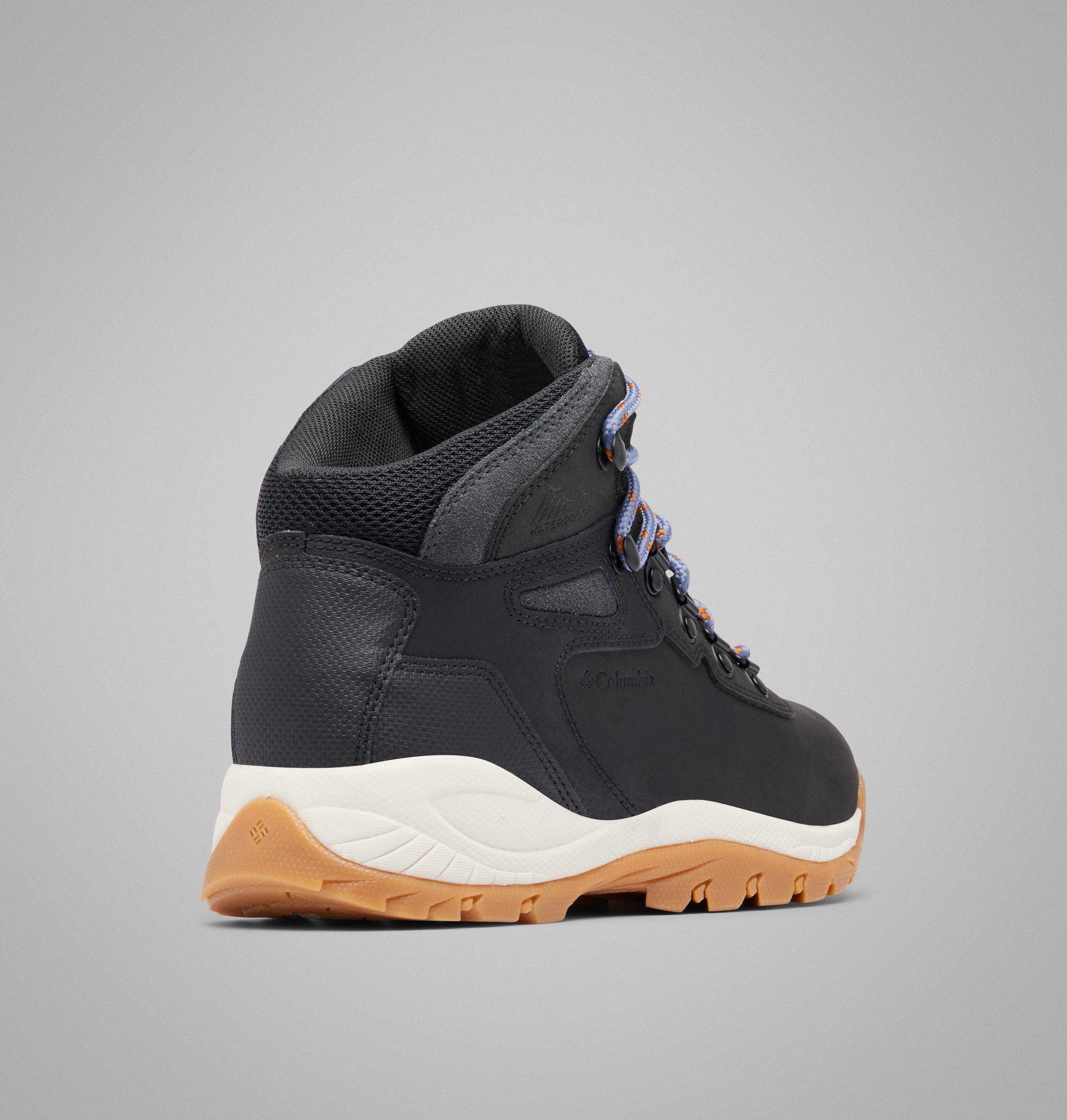 Women’s Newton Ridge Plus Waterproof Hiking Boot | 015 | 7.5 9