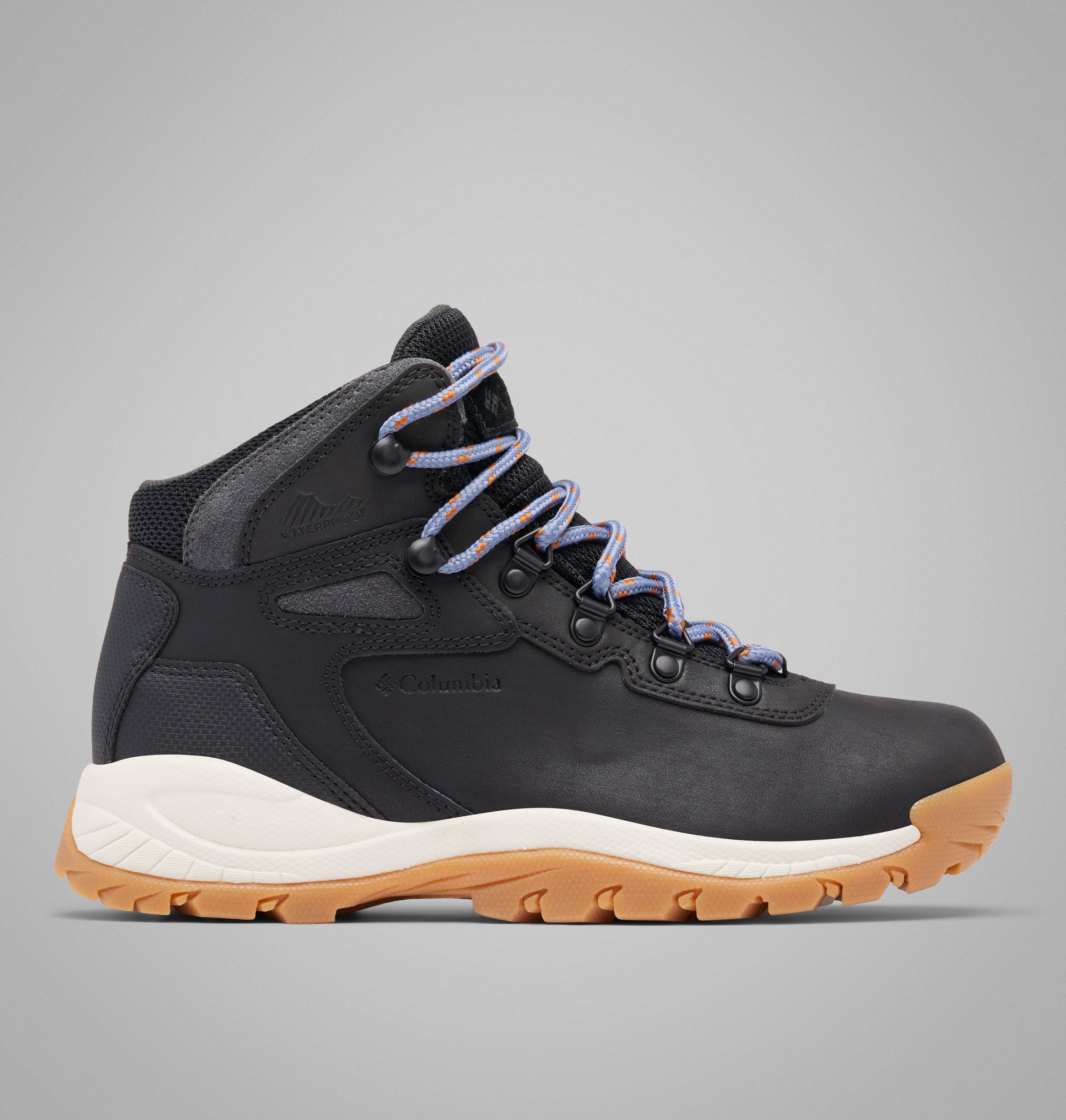 Women’s Newton Ridge Plus Waterproof Hiking Boot | 015 | 7.5 1