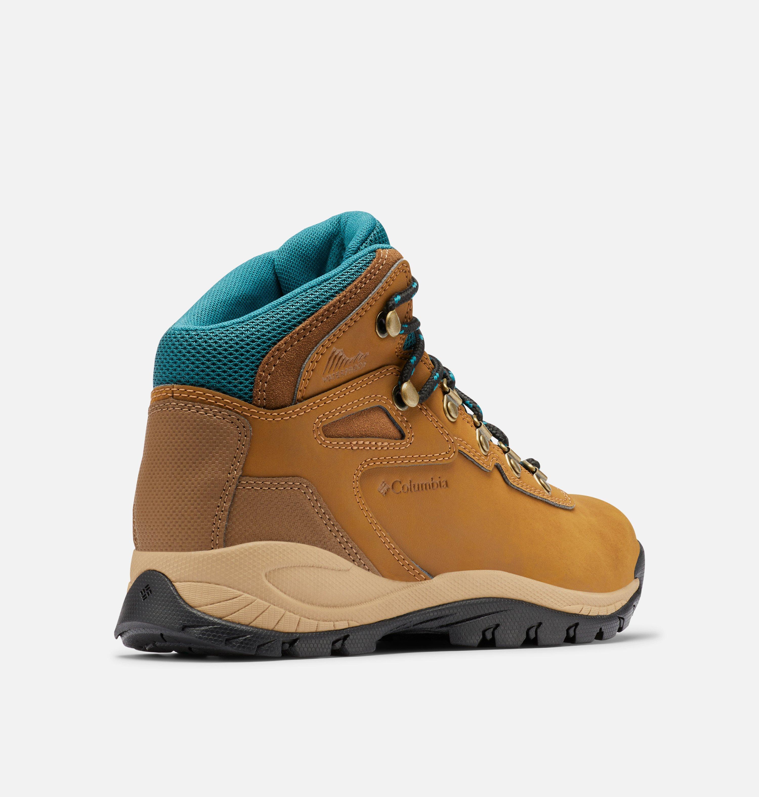 Women’s Newton Ridge Plus Waterproof Hiking Boot 9