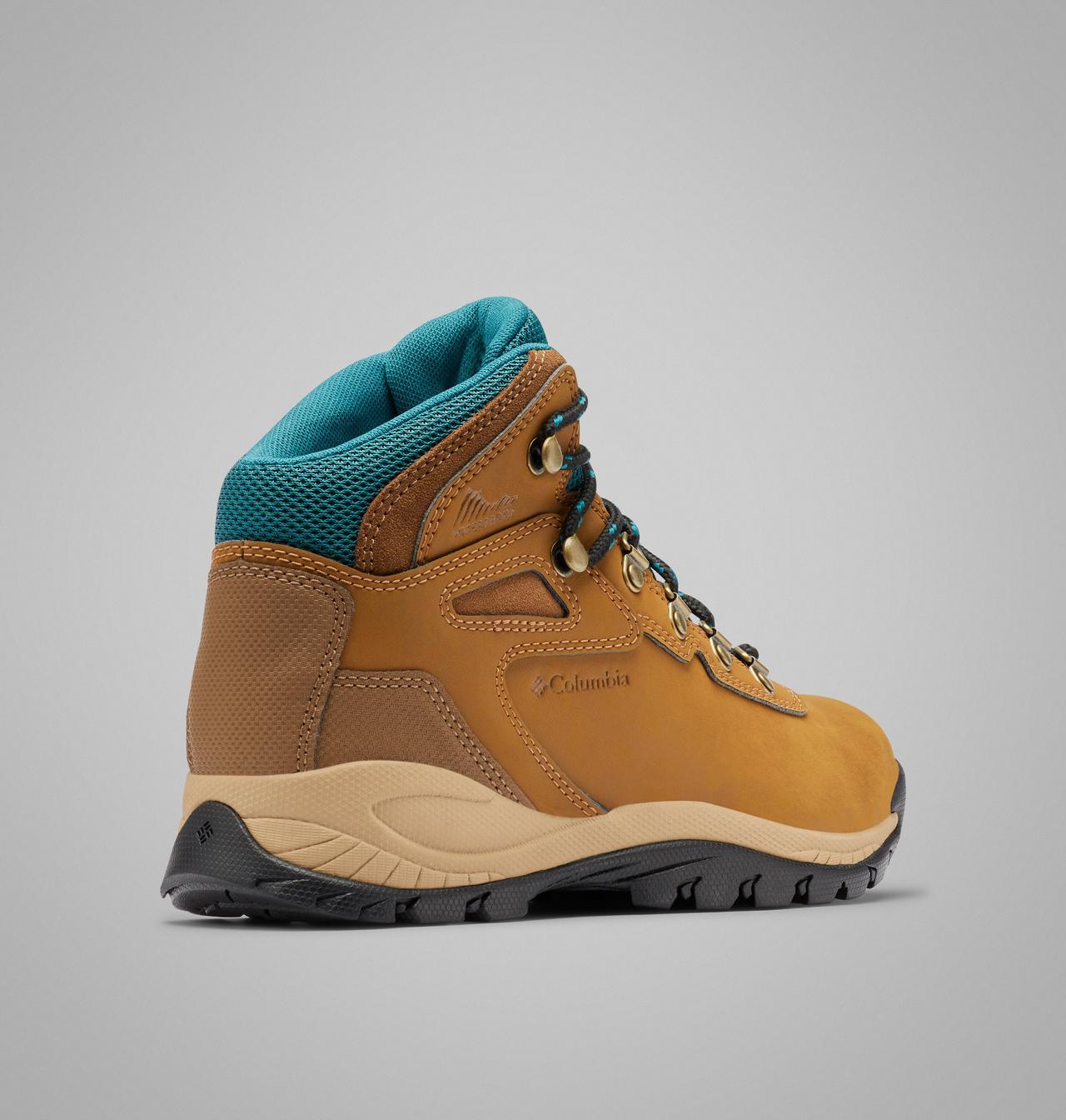 Women’s Newton Ridge™ Plus Waterproof Hiking Boot | 289 | 8.5 9