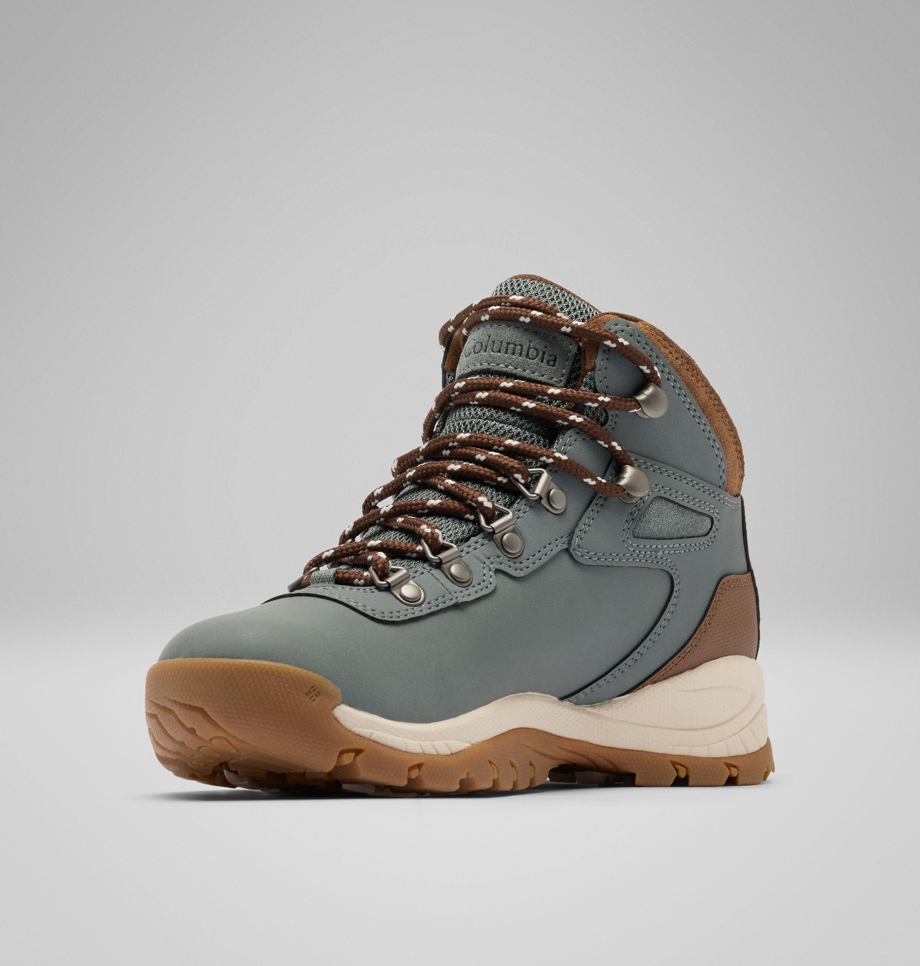 Women’s Newton Ridge Plus Waterproof Hiking Boot | 342 | 7 7