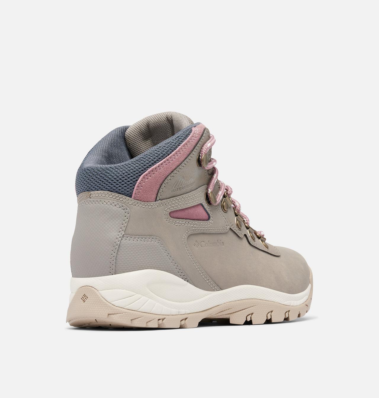 Women's Newton Ridge™ Plus Waterproof Hiking Boot - Wide | 005 | 9 9