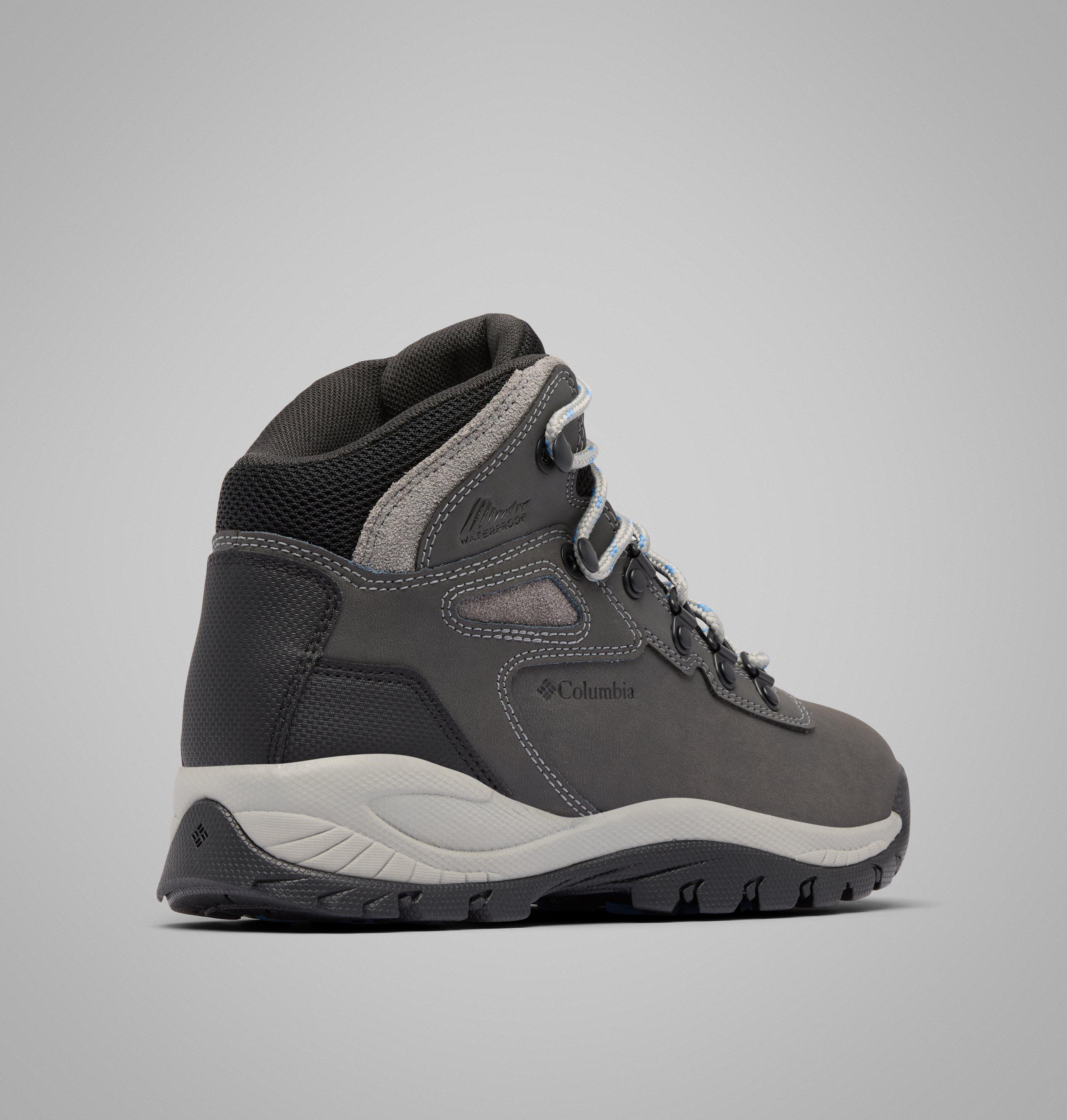 Women's Newton Ridge Plus Waterproof Hiking Boot - Wide 9