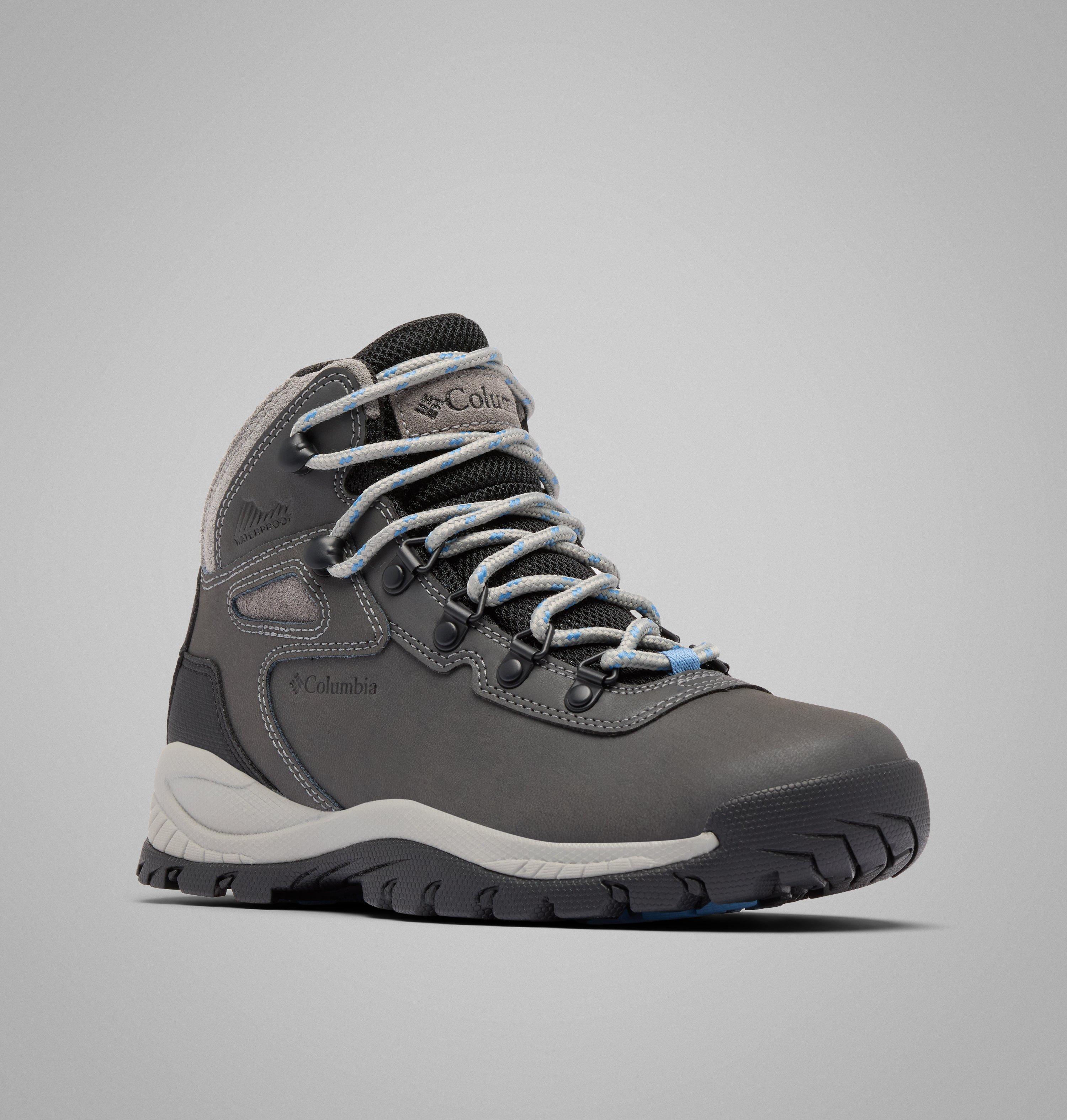 Women's Newton Ridge Plus Waterproof Hiking Boot - Wide 3
