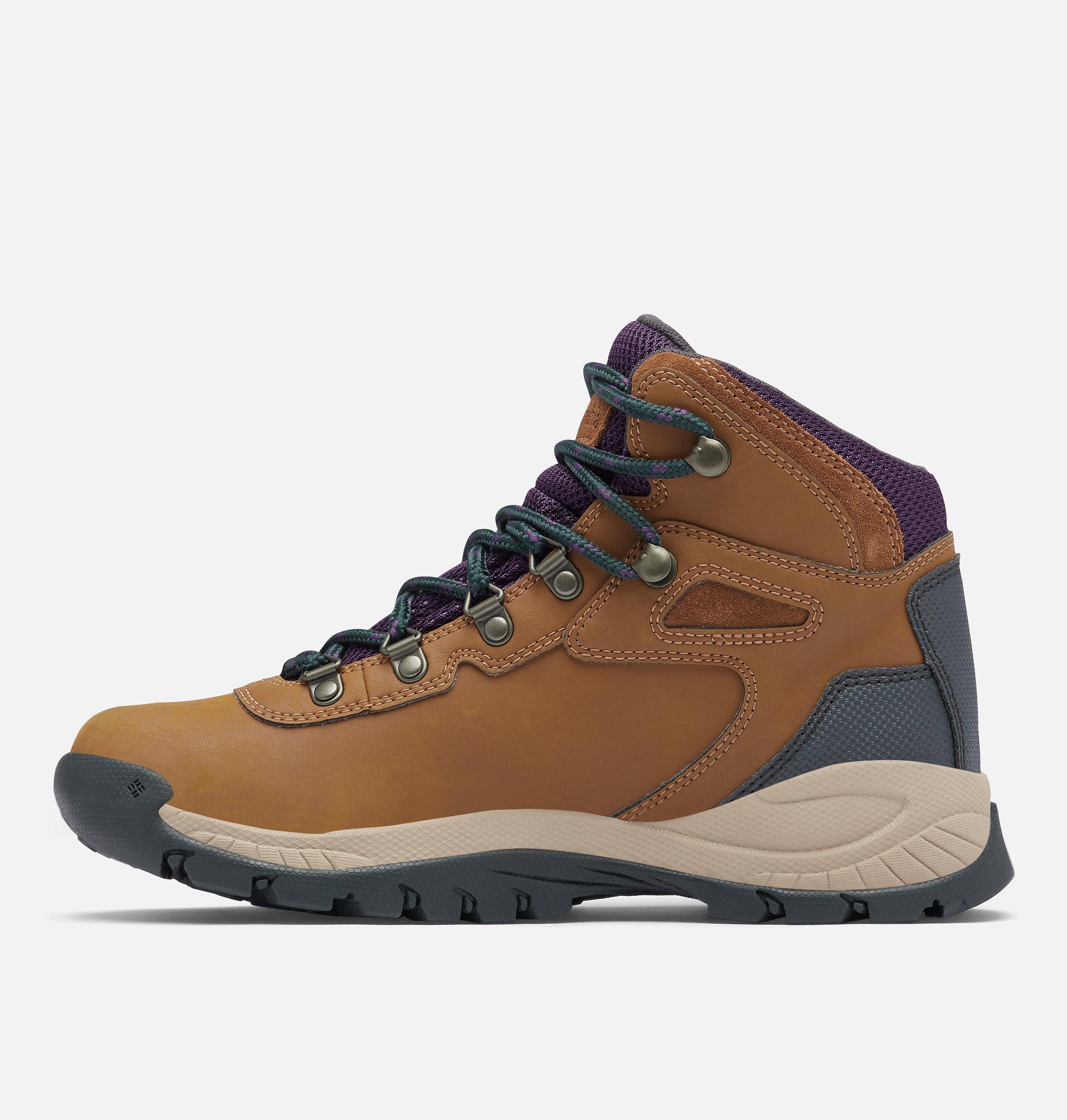 Women's Newton Ridge Plus Waterproof Hiking Boot - Wide 5