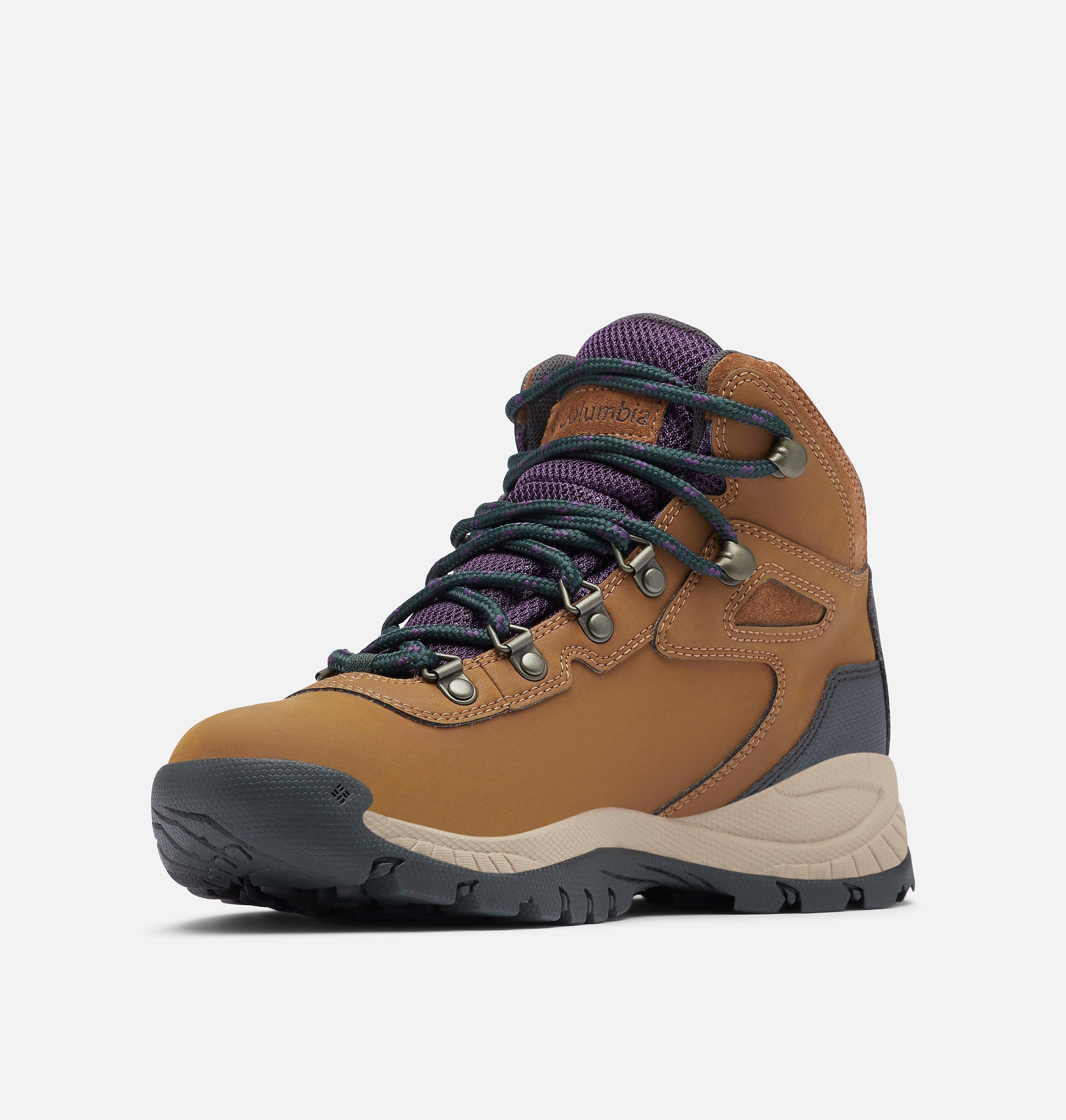 Women's Newton Ridge Plus Waterproof Hiking Boot - Wide 6