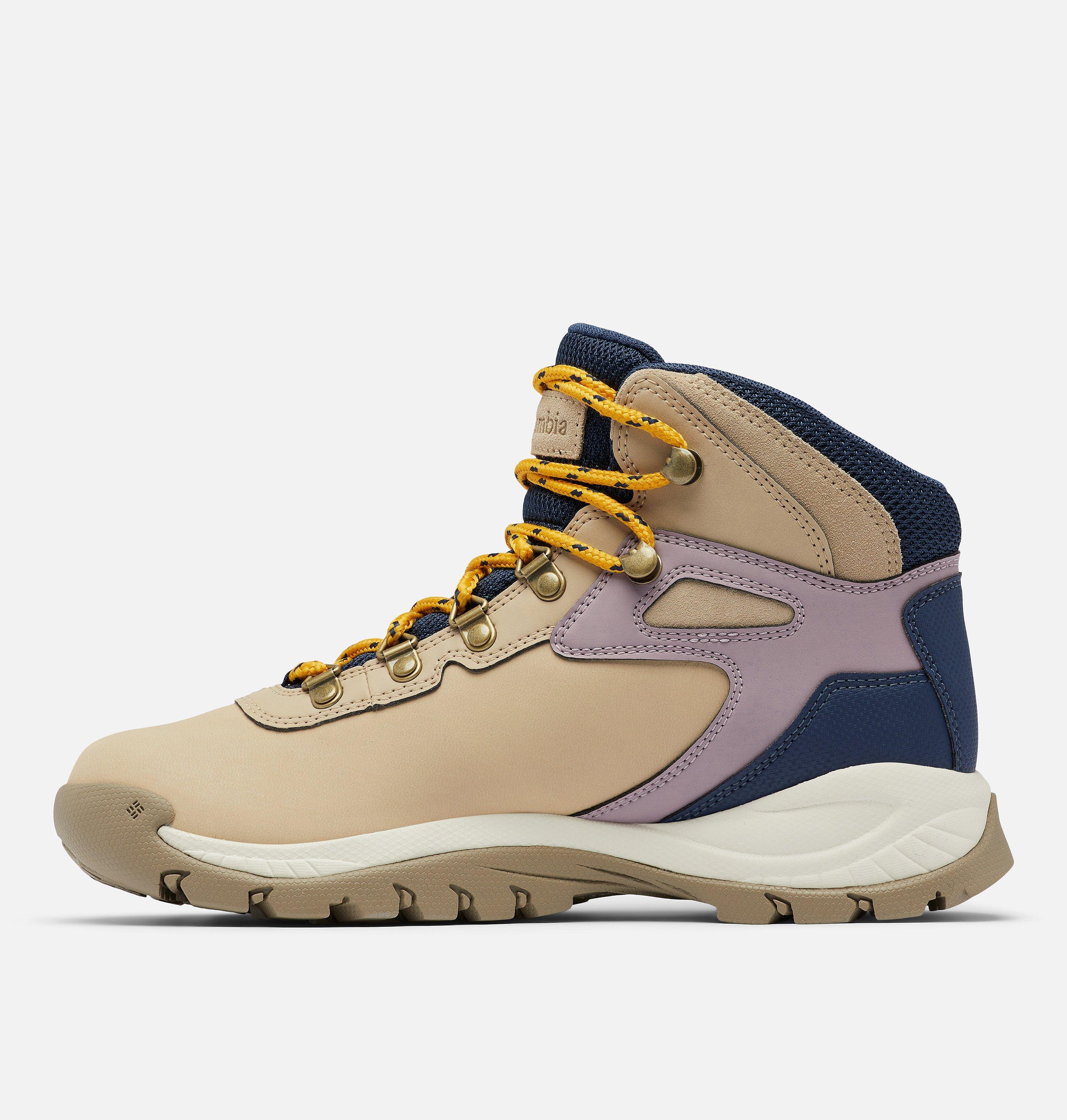 Women's Newton Ridge Plus Waterproof Hiking Boot - Wide 5