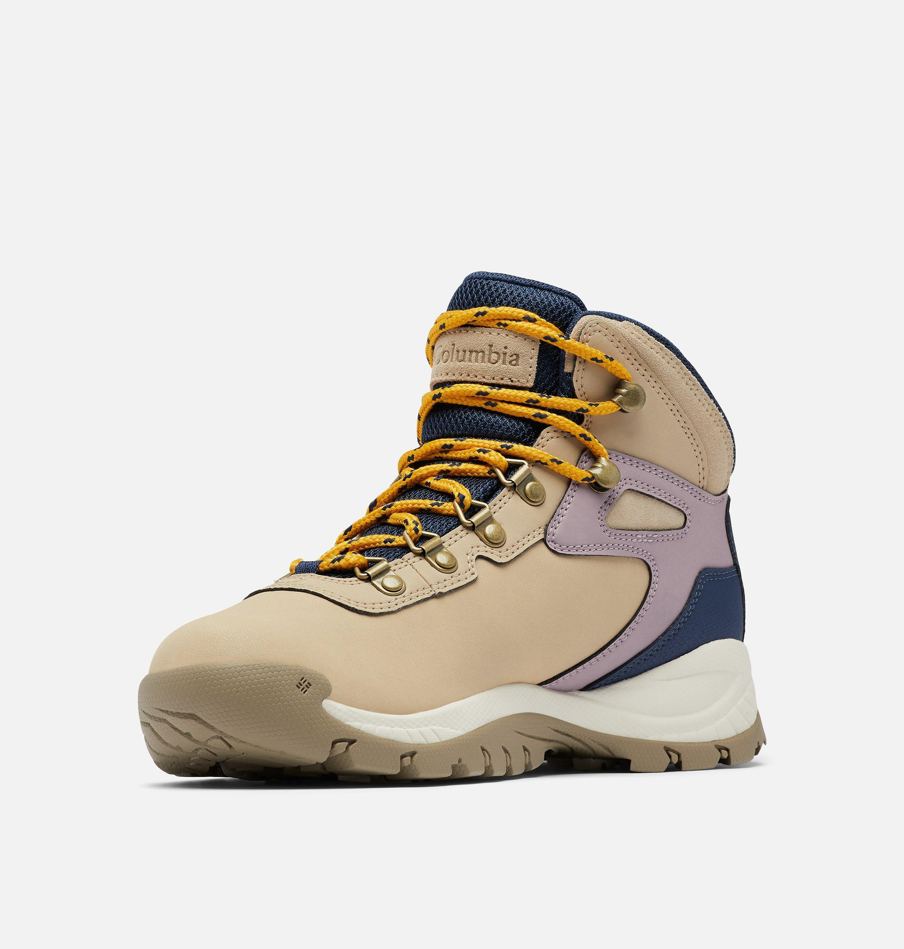Women's Newton Ridge Plus Waterproof Hiking Boot - Wide 6