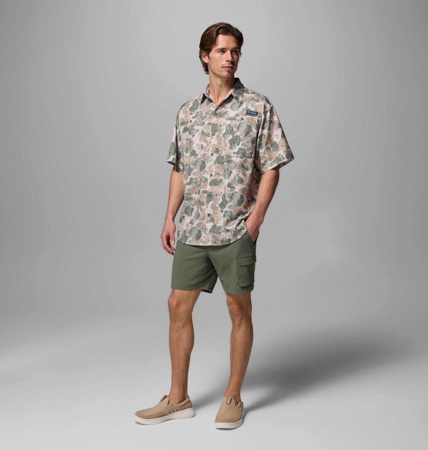 Мужская рубашка Columbia PFG Super Tamiami Short Sleeve, цвет: Серо-бежевый — фото 2