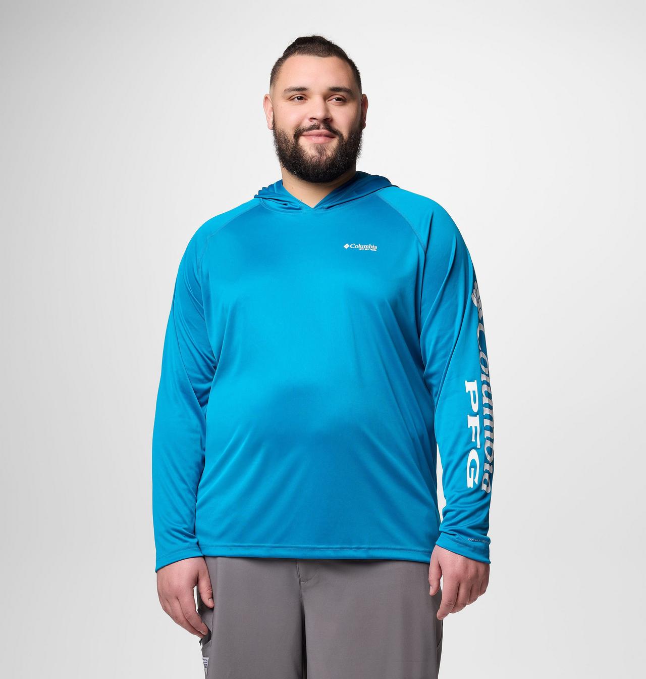 { "modelCode": "2592", "variantUPC": "195982132013" } 1