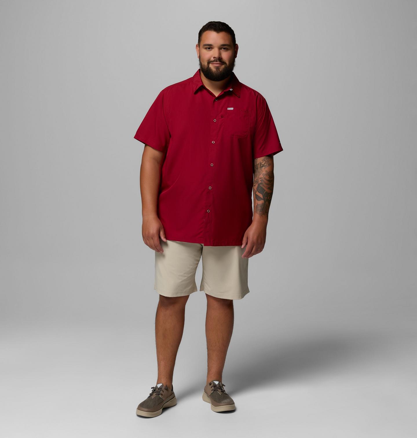 Мужская рубашка Columbia PFG Slack Tide Camp Shirt - Big, цвет: Свекольный — фото 2