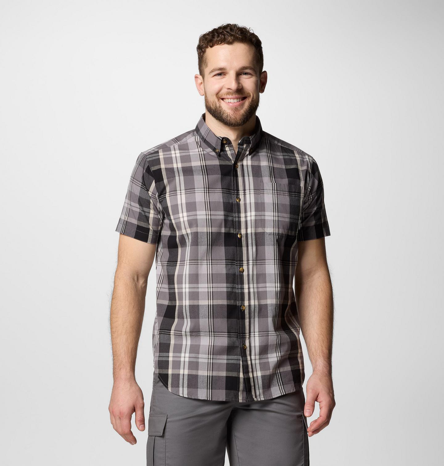 Мужская рубашка Columbia Rapid Rivers II Short Sleeve, цвет: Серый разноцветный клетчатый, вариант 1 — фото 1