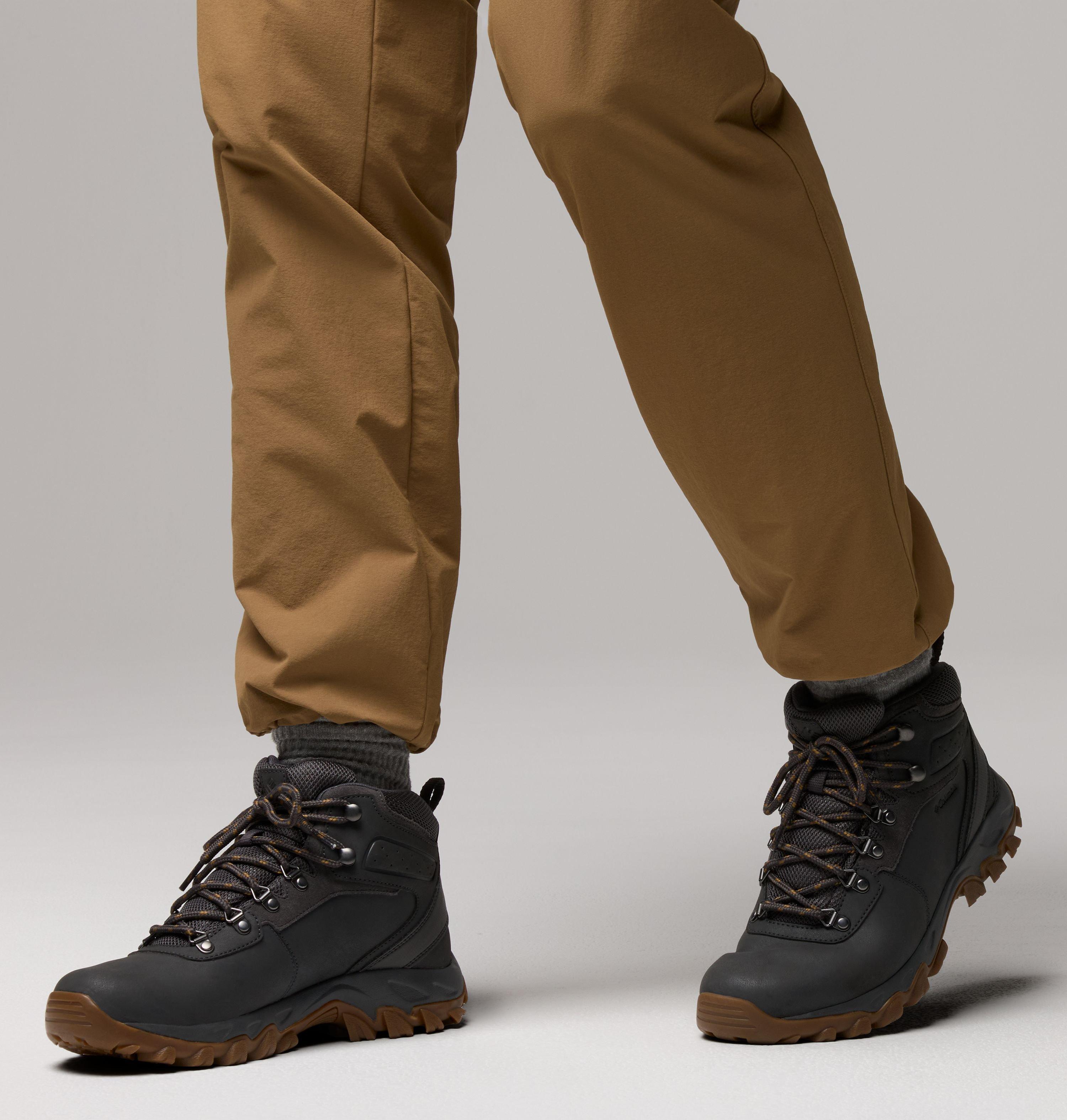 Men’s Newton Ridge Plus II Waterproof Hiking Boot | 091 | 15 10