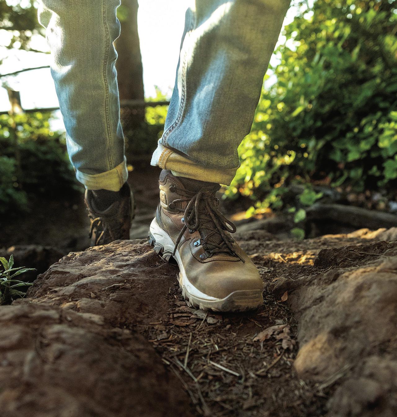 Men’s Newton Ridge™ Plus II Waterproof Hiking Boot 16