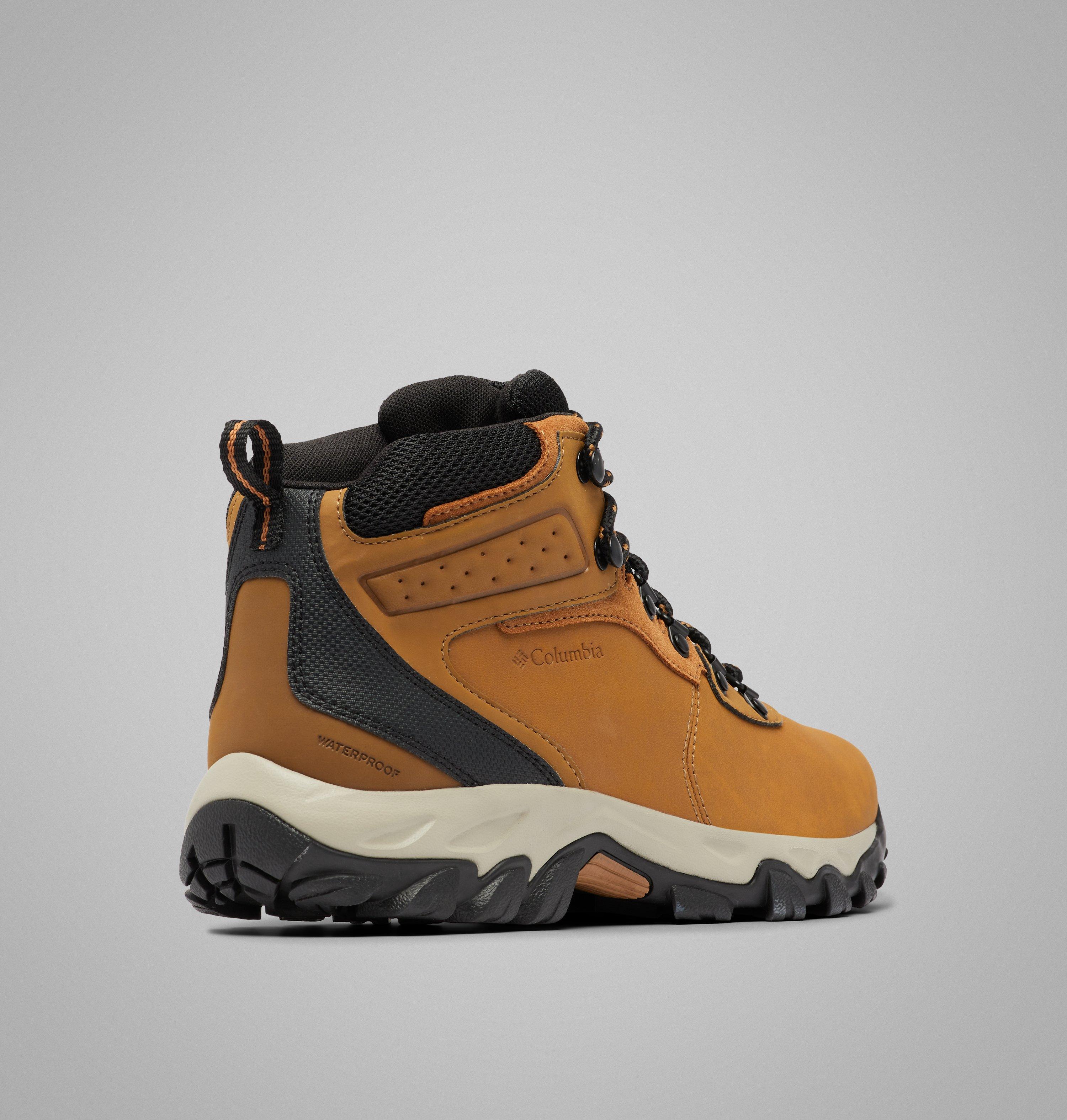 Men’s Newton Ridge Plus II Waterproof Hiking Boot 11