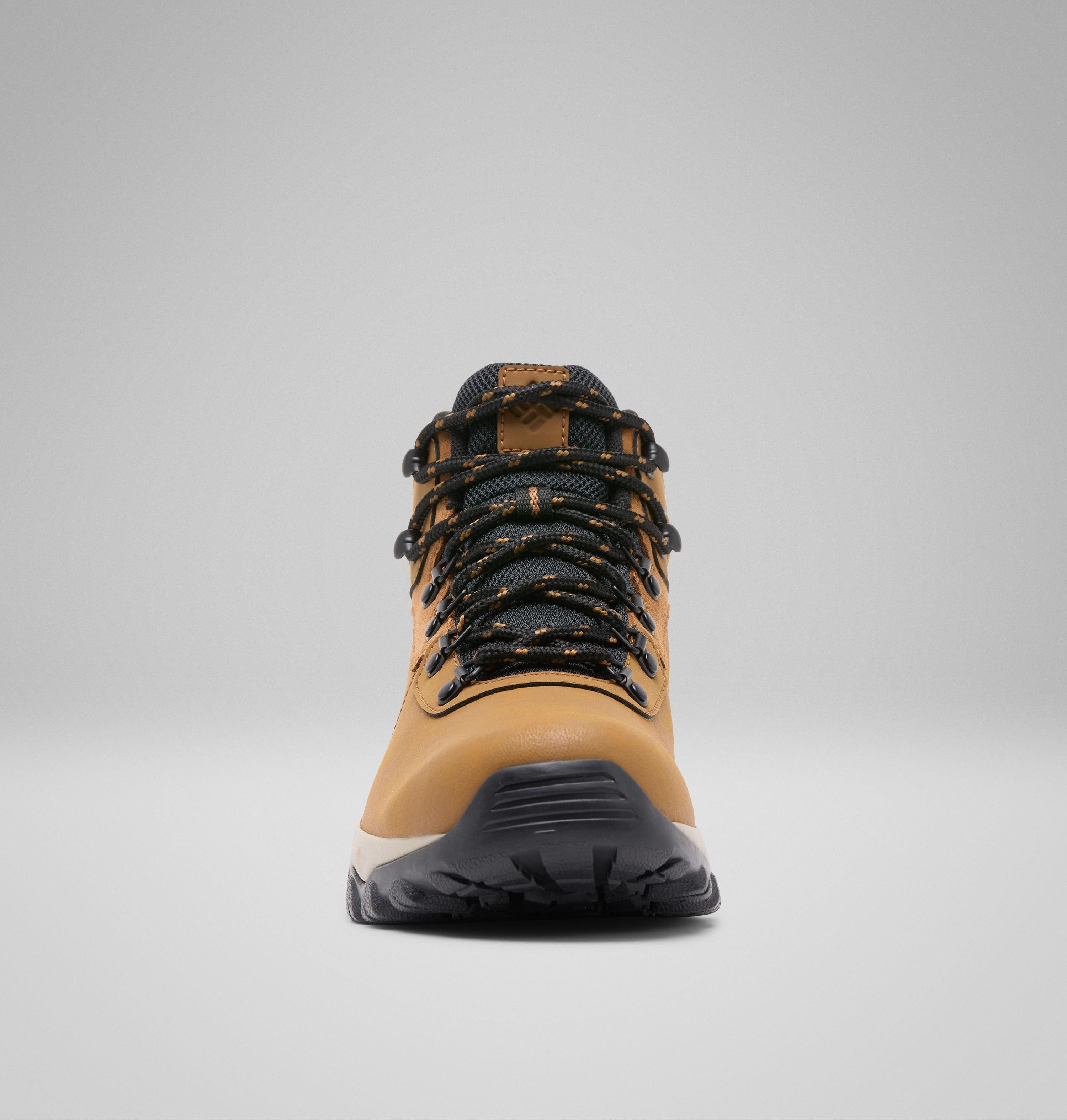 Men’s Newton Ridge Plus II Waterproof Hiking Boot - Wide 8