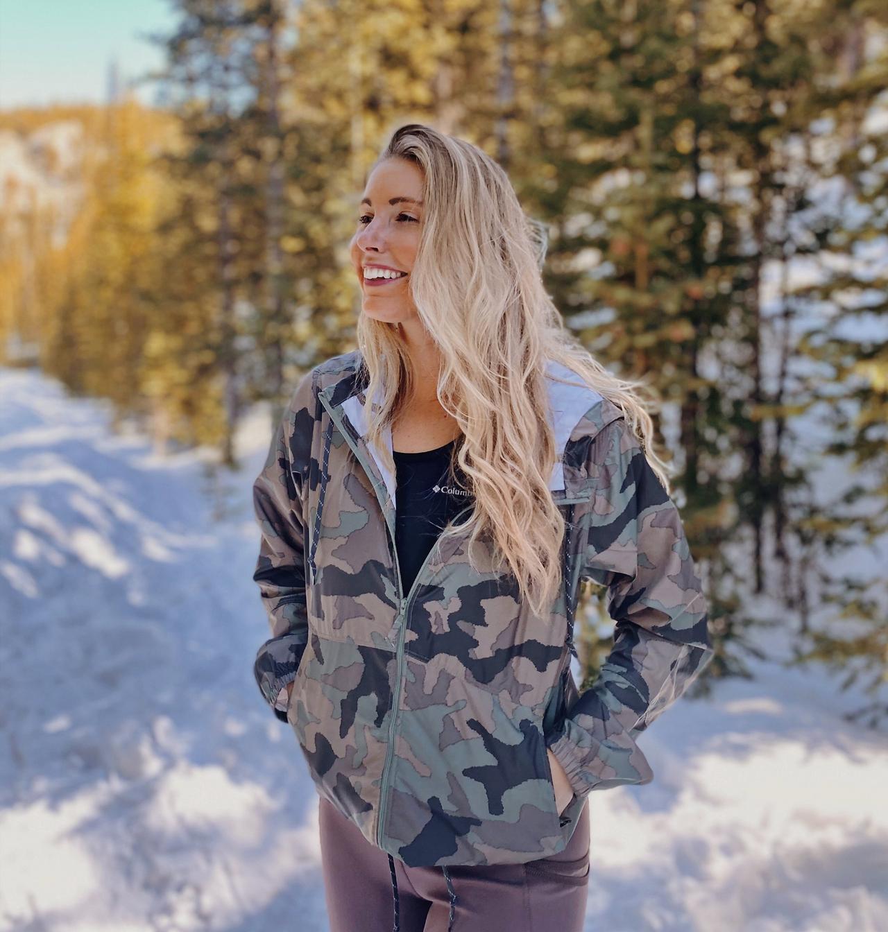 Women's Flash Forward™ Printed Windbreaker 10