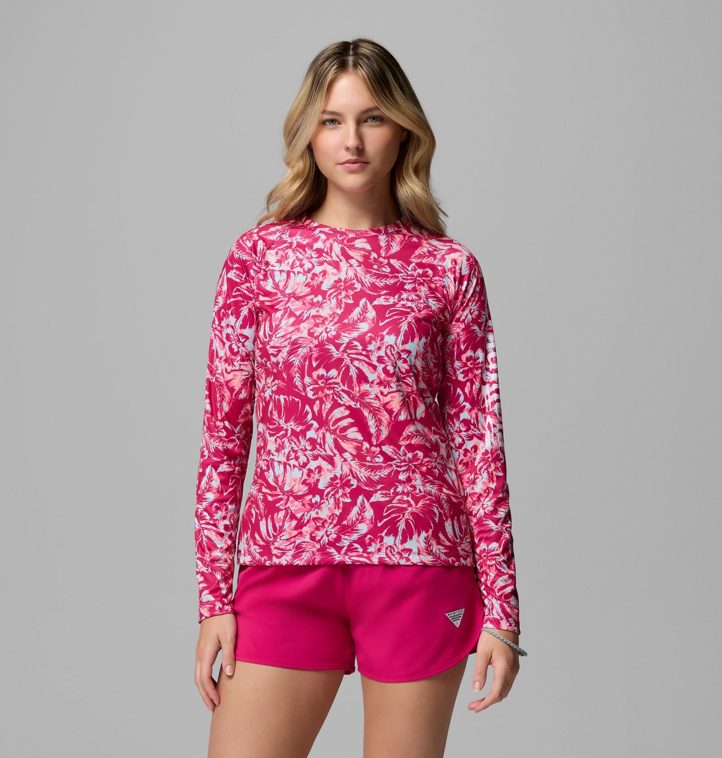Женская футболка Columbia PFG Super Tidal Tee Long Sleeve, цвет: Розовый / Vacay Blooms — фото 1