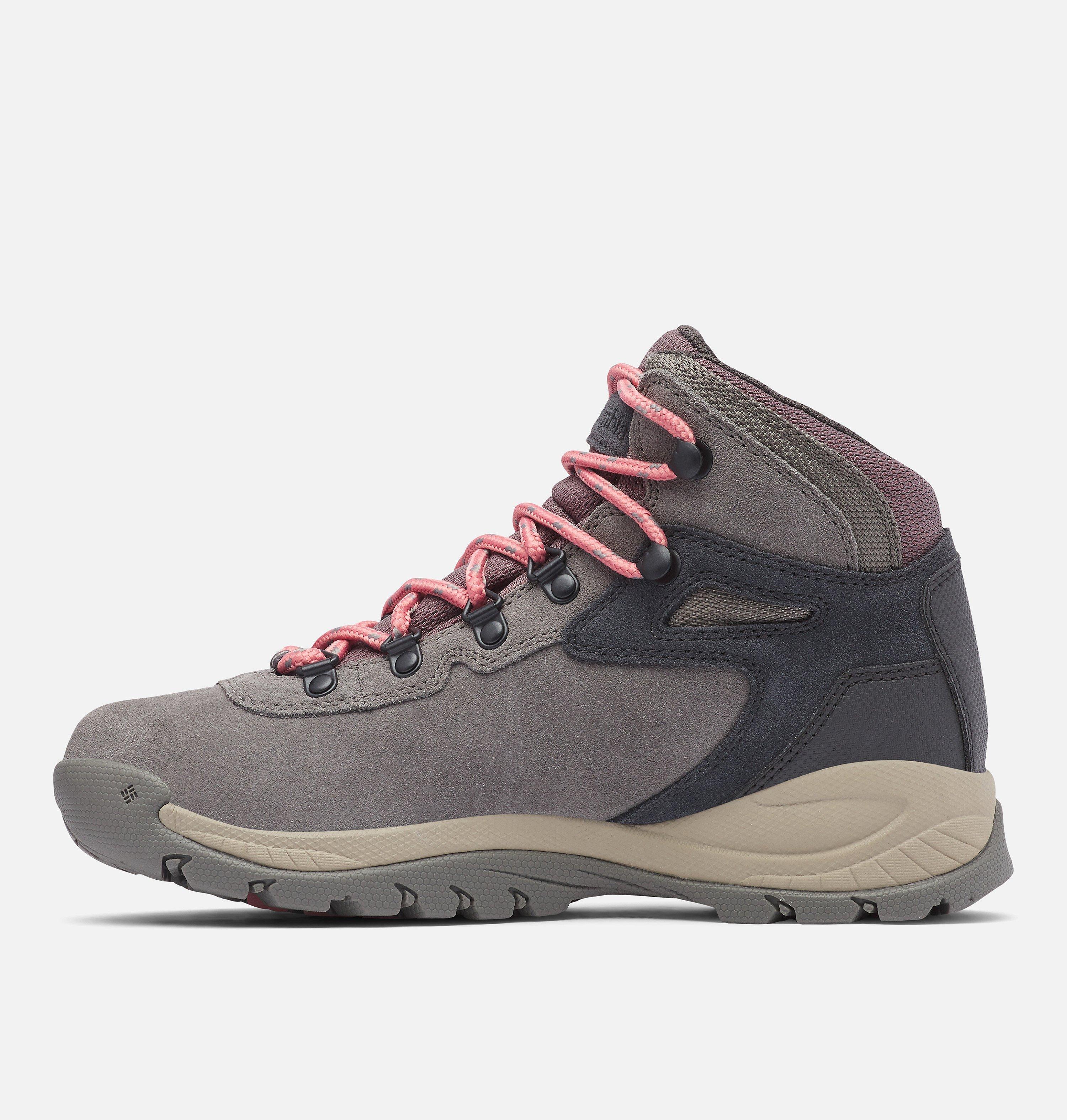 Women’s Newton Ridge Plus Waterproof Amped Hiking Boot 5