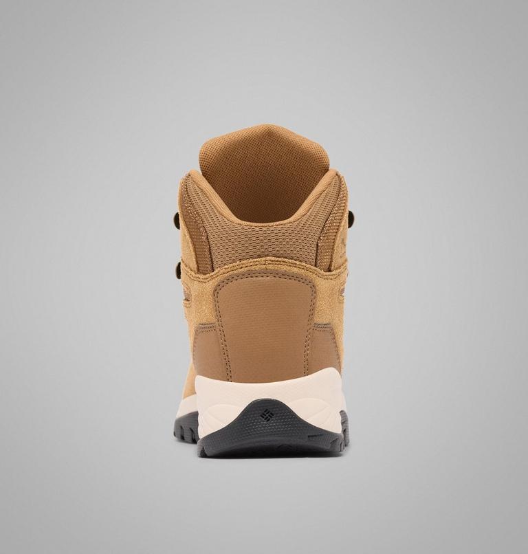 Bota de senderismo impermeable Newton Ridge Plus Amped para mujer, Color: Elk, Dark Stone, image 2