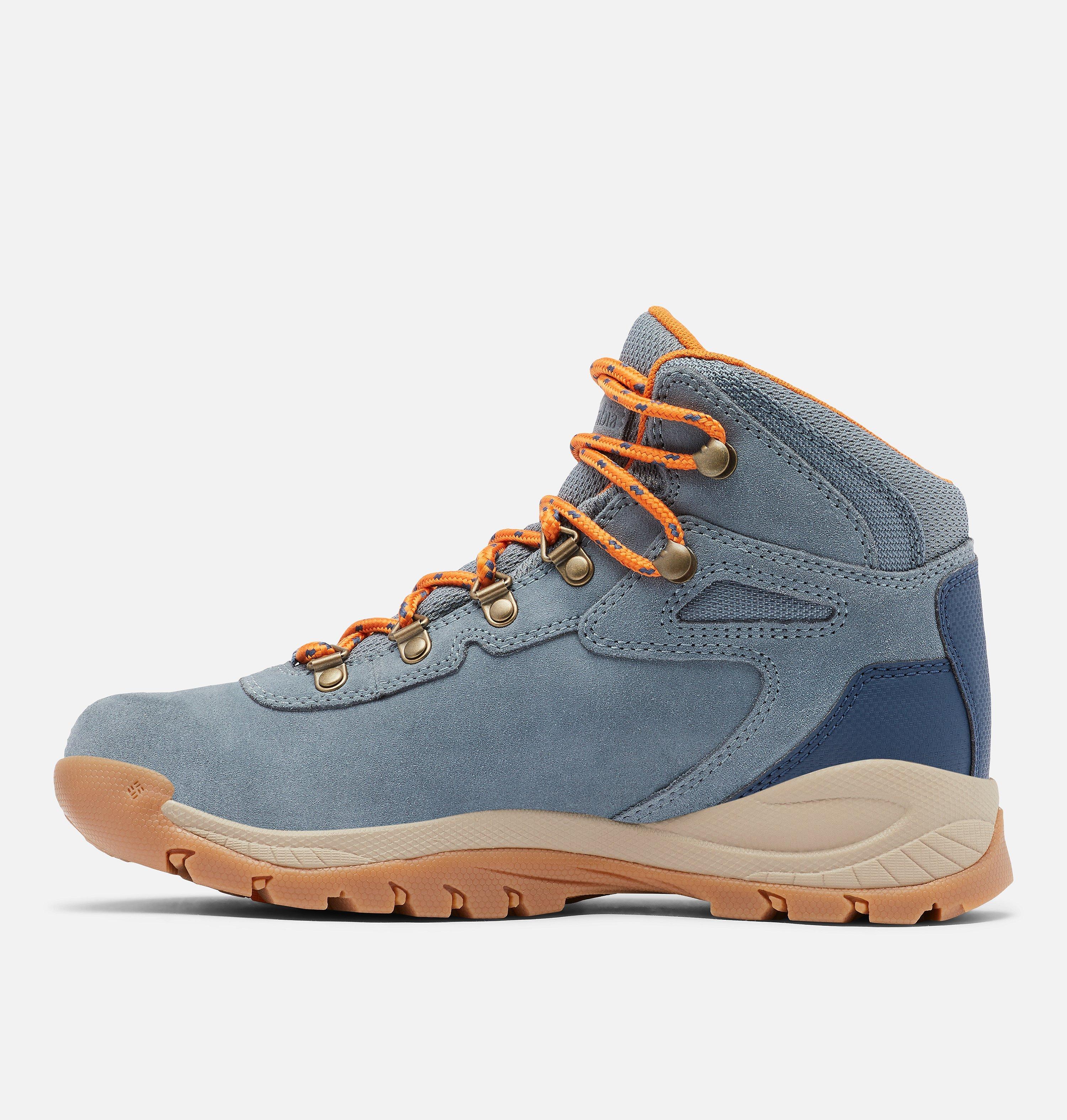 Women’s Newton Ridge Plus Waterproof Amped Hiking Boot 6