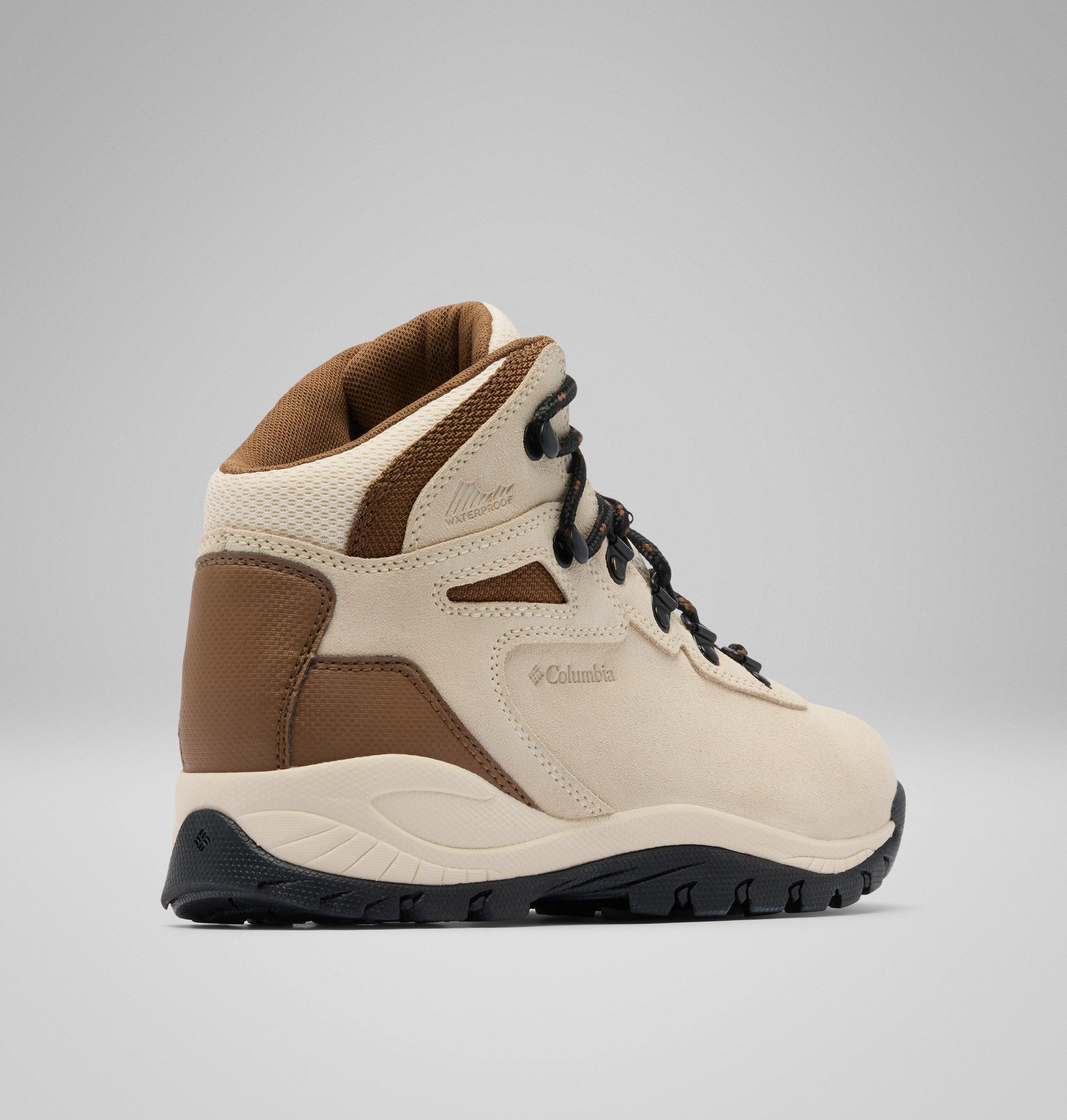 Women’s Newton Ridge Plus Waterproof Amped Hiking Boot - Wide 9
