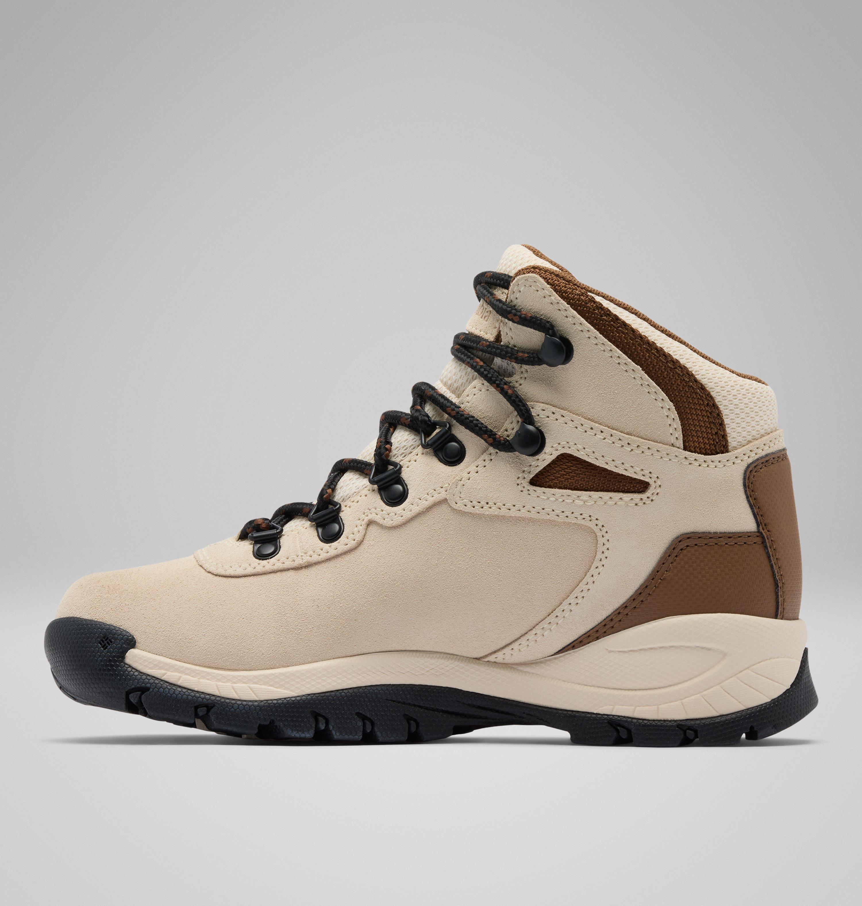Women’s Newton Ridge Plus Waterproof Amped Hiking Boot - Wide 6