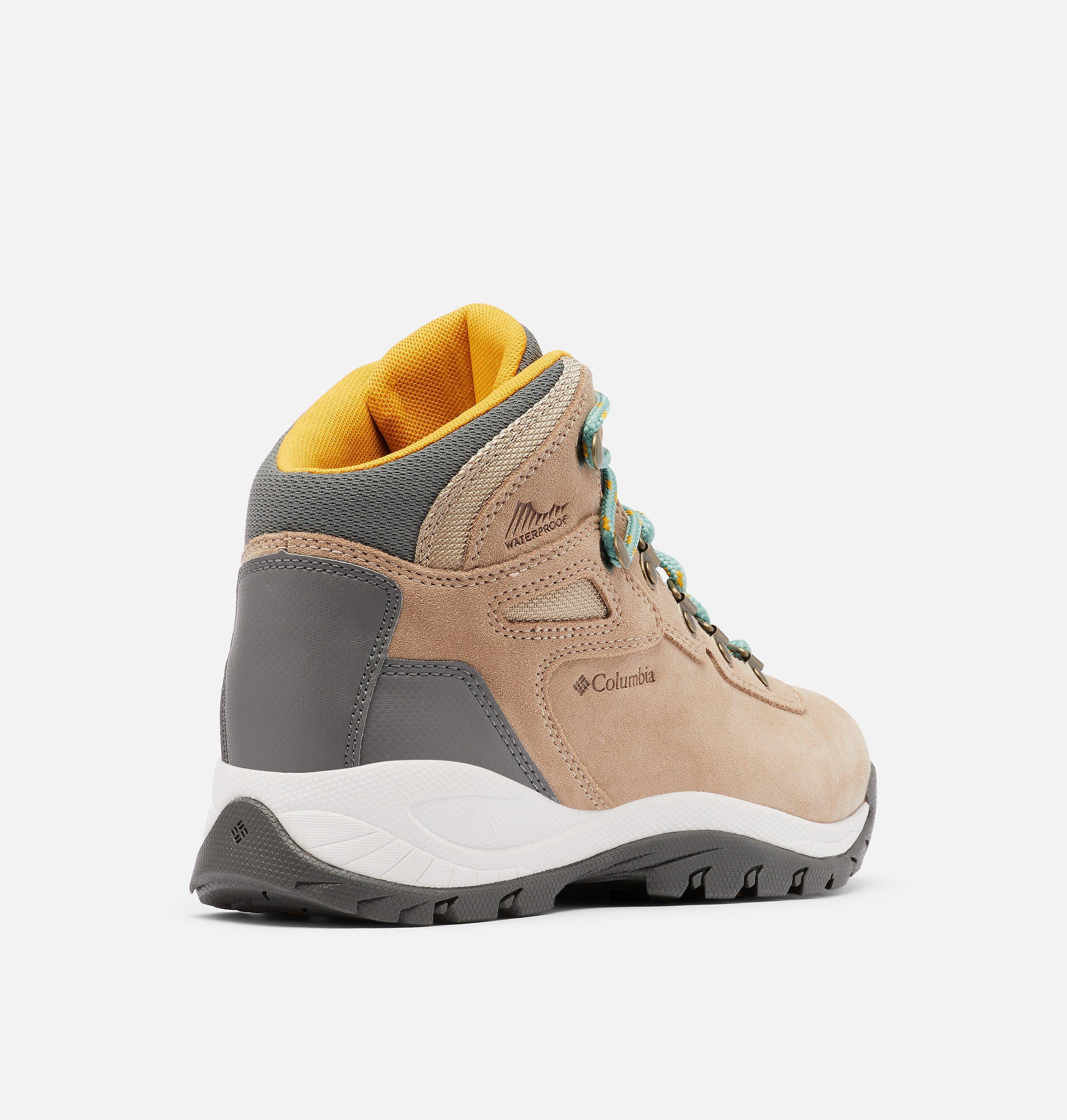 Women’s Newton Ridge Plus Waterproof Amped Hiking Boot - Wide 9