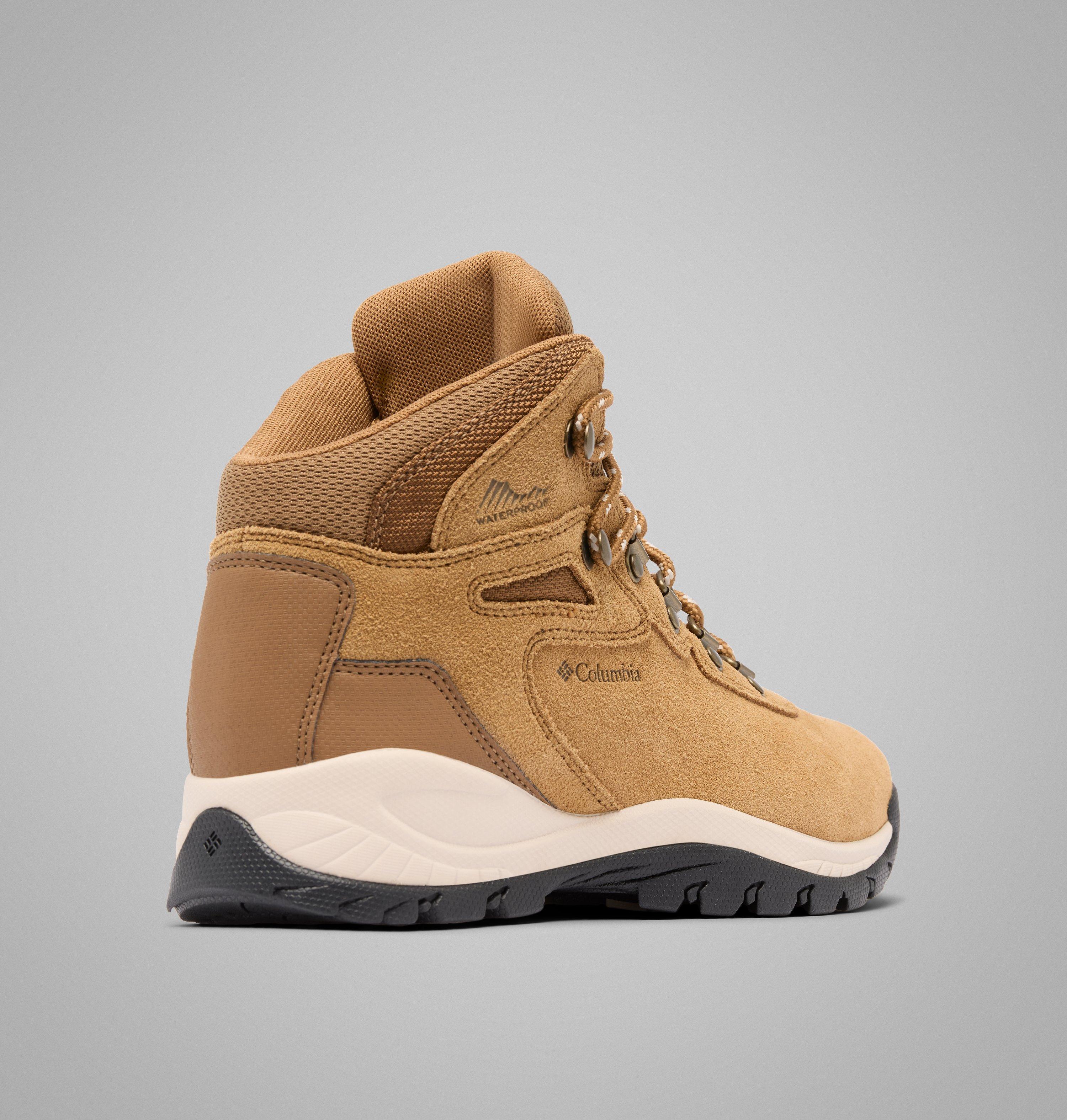 Women’s Newton Ridge Plus Waterproof Amped Hiking Boot - Wide | 290 | 7.5 9