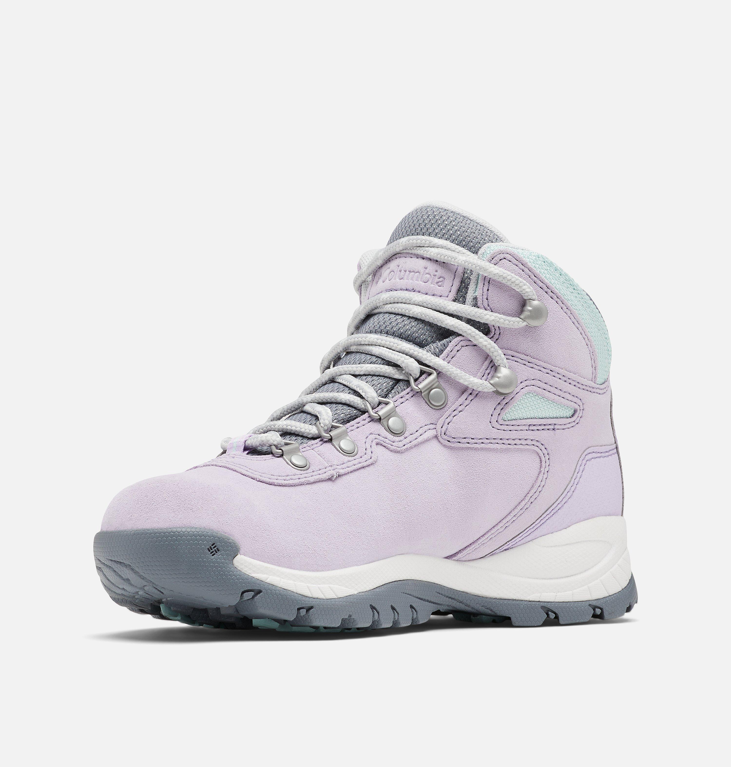 Women’s Newton Ridge Plus Waterproof Amped Hiking Boot - Wide 6