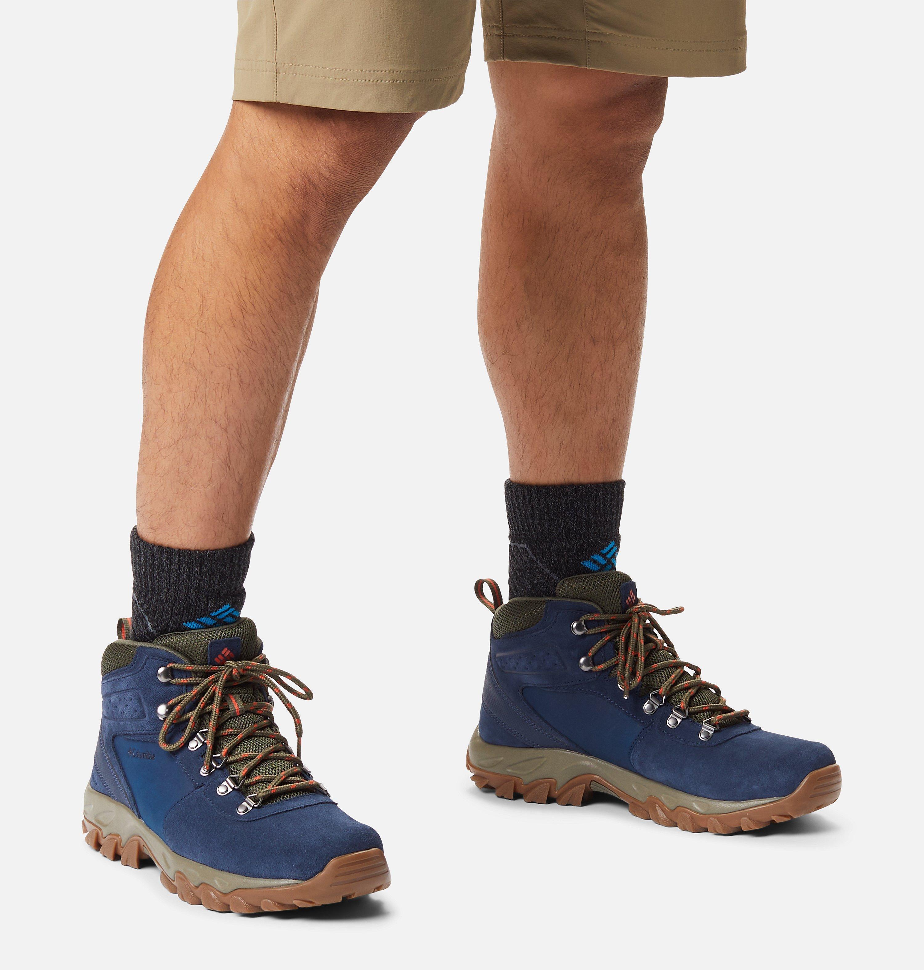 Men's Newton Ridge Plus II Suede Waterproof Hiking Boot 11