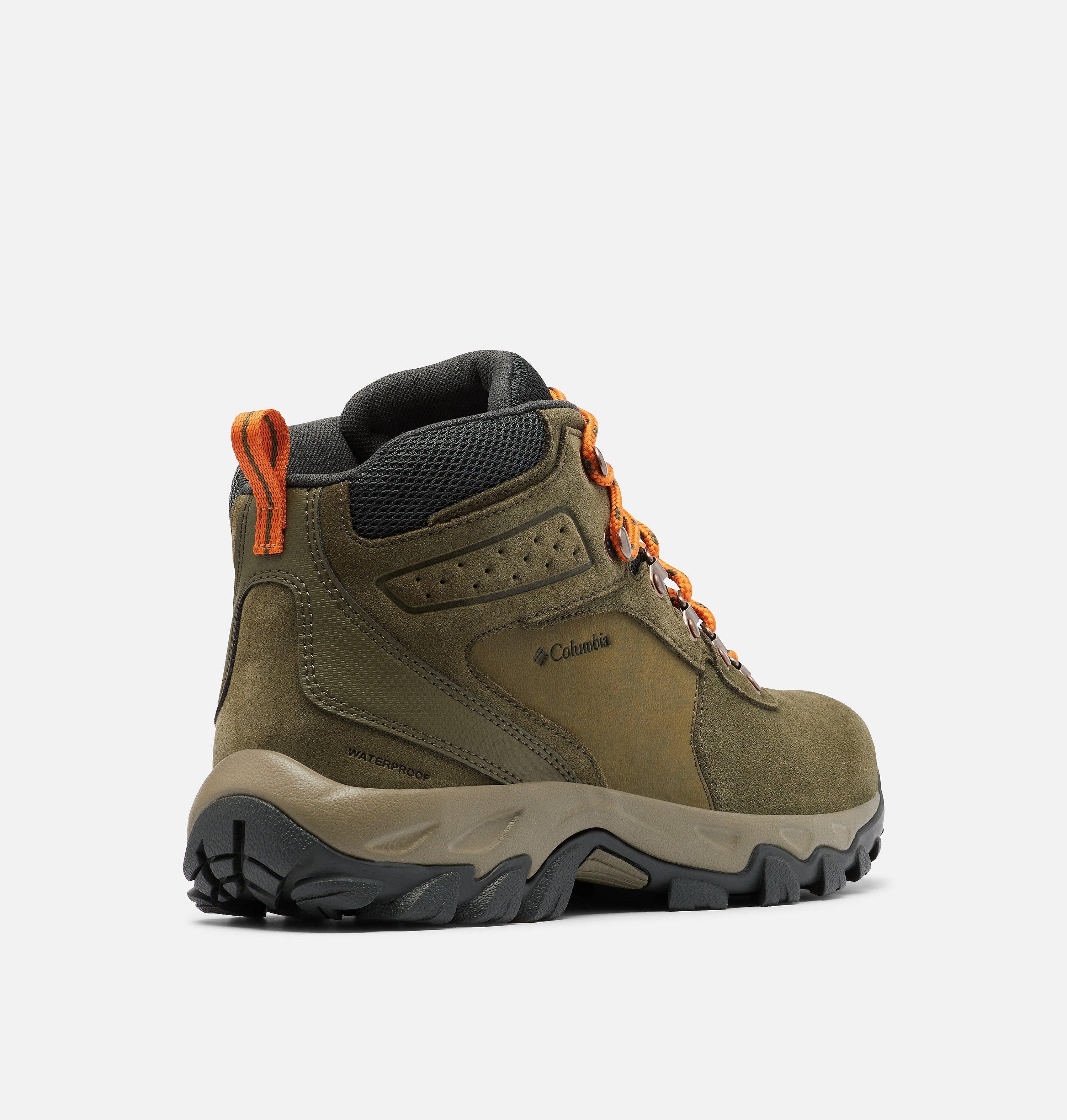 Men's Newton Ridge Plus II Suede Waterproof Hiking Boot - Wide 9
