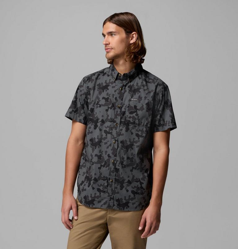 Camisa estampada de manga corta Rapid Rivers para hombre, Color: Charcoal, Midrange Camo, image 1