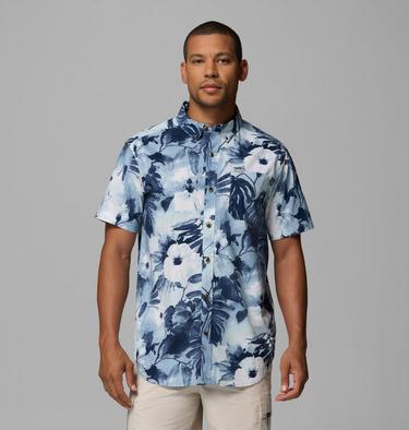 Camisa estampada de manga corta Rapid Rivers para hombre, Color: Collegiate Navy, Flowerblur, image 1