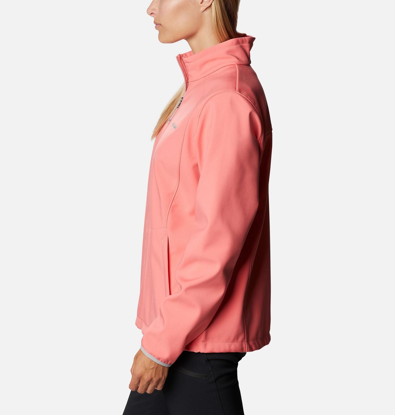 Women’s Kruser Ridge™ II Softshell 3