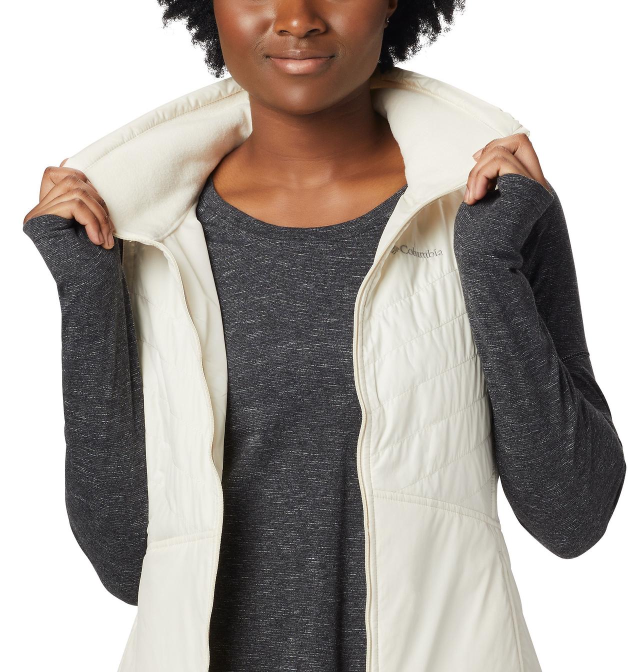 Women’s Mix It Around™ II Vest 3