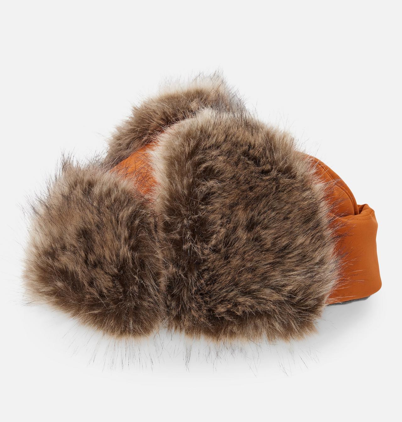 Winter Challenger™ Trapper Hat 3