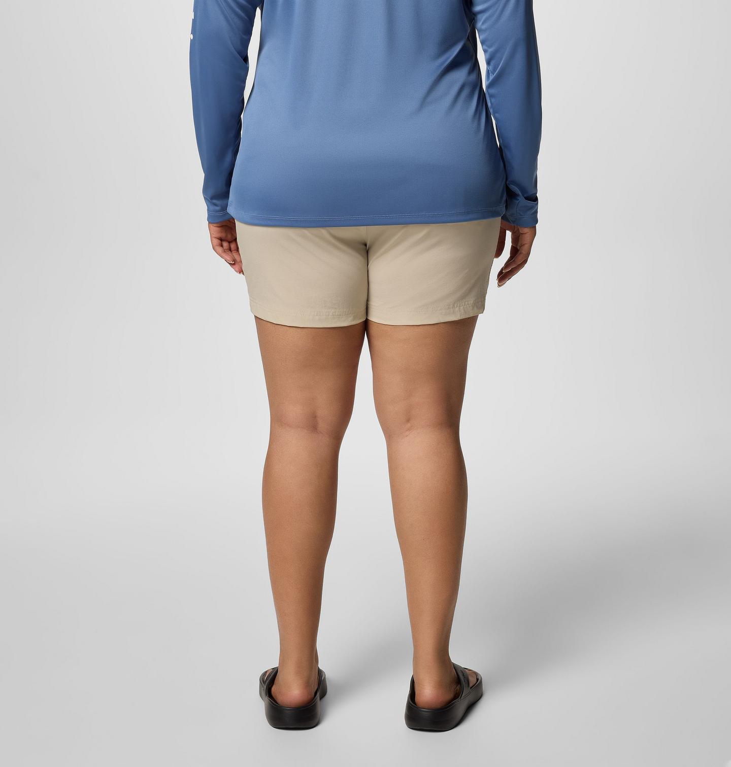 Женские шорты Columbia PFG Coral Point III Shorts - Plus Size, цвет: Серо-бежевый — фото 2