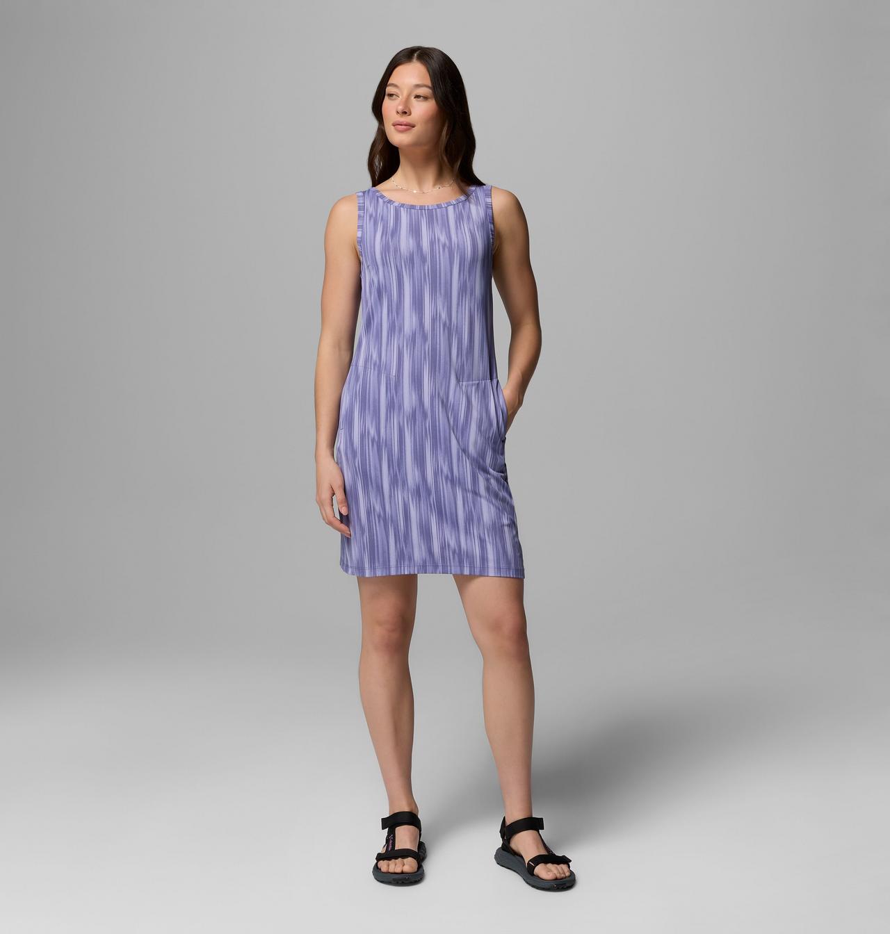 { "modelCode": "5607", "variantUPC": "198711806957" } 1