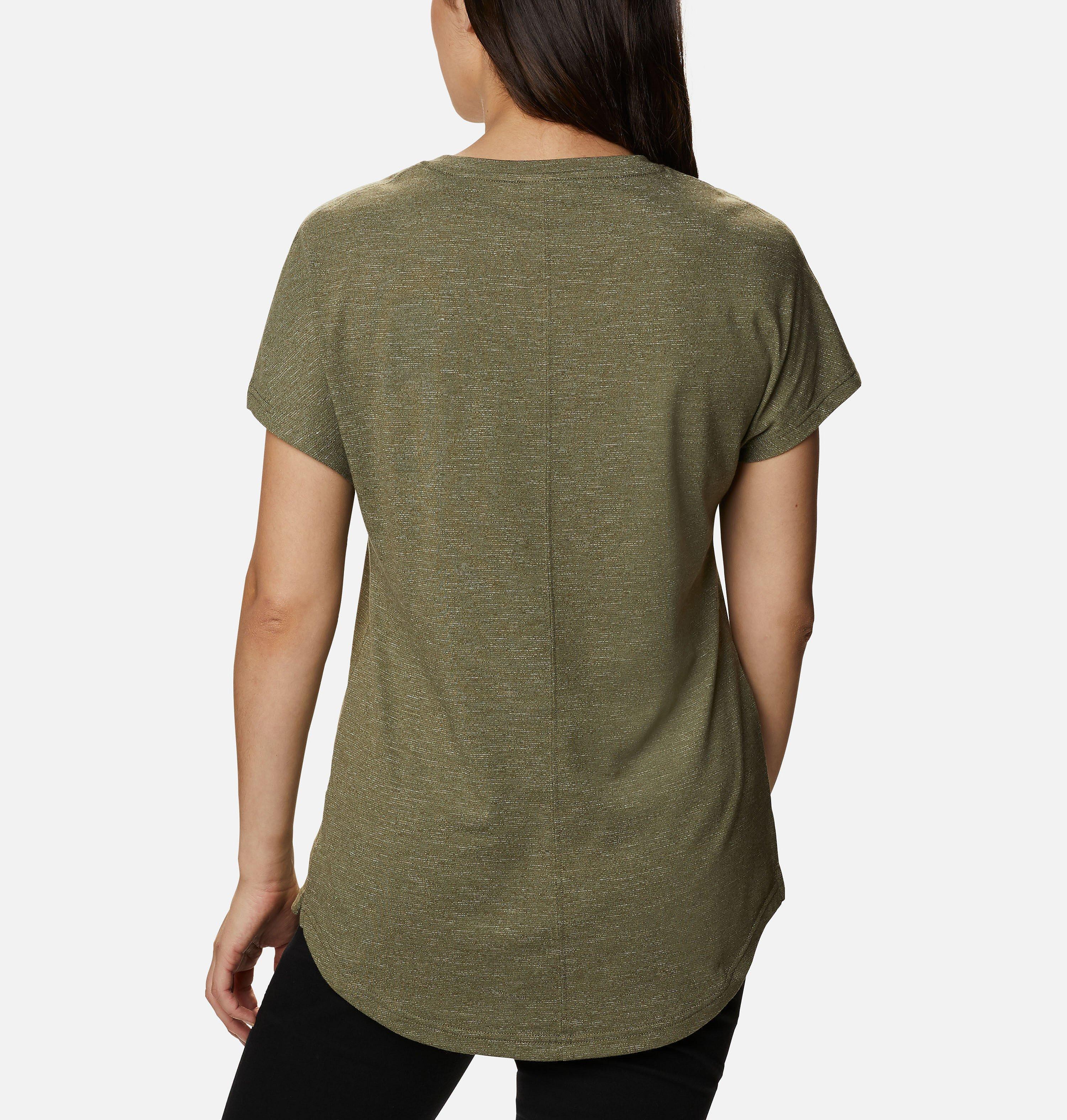 Women's Cades Cape T-Shirt 2