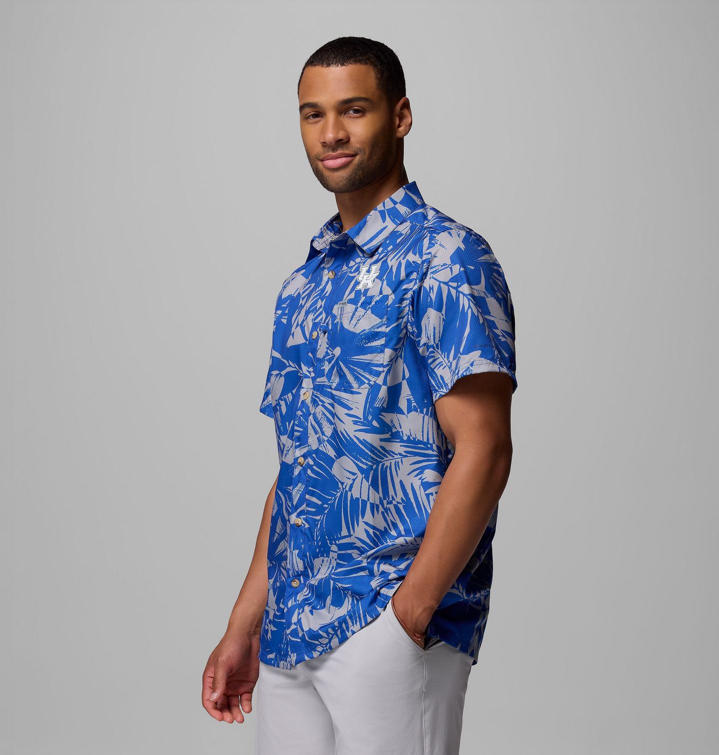 Мужская рубашка Columbia Collegiate Super Slack Tide Shirt - Kentucky, цвет: Uk - Azul Tropicatch — фото 3