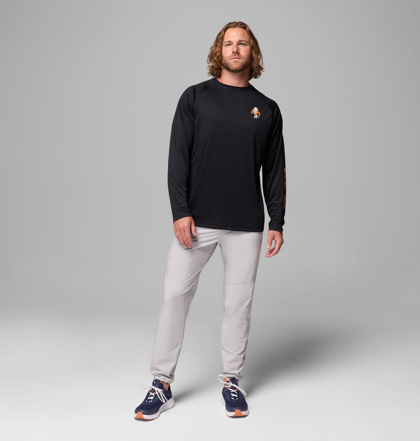 Мужская рубашка Columbia Collegiate PFG Terminal Tackle Long Sleeve Shirt - Tennessee, цвет: Чёрный — фото 2