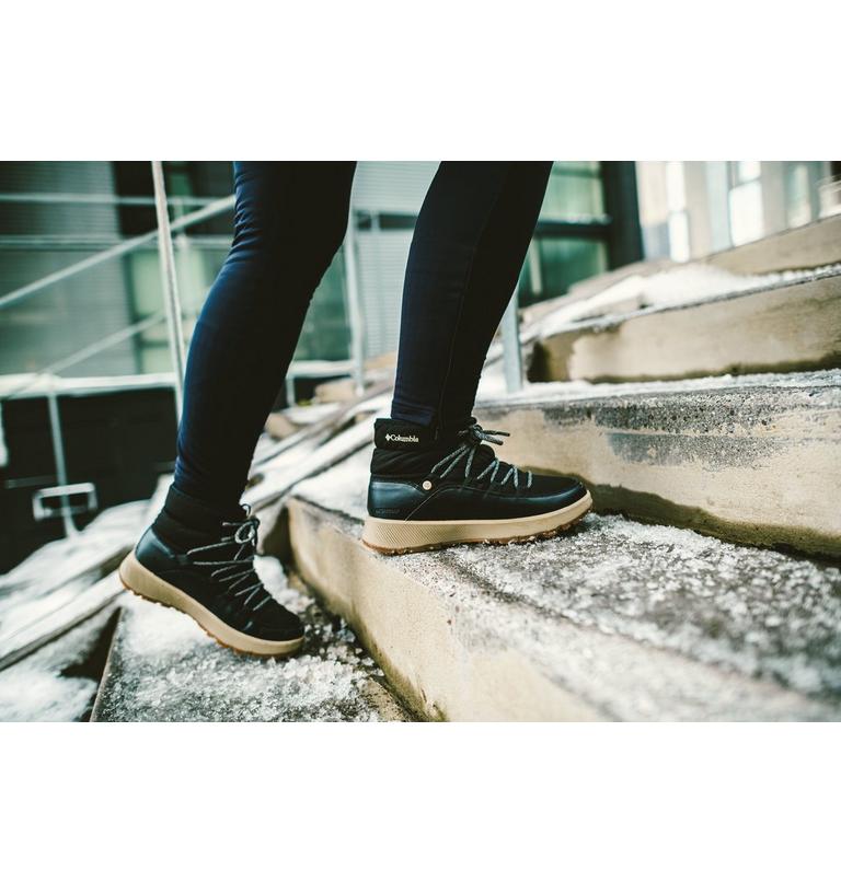 Women's Slopeside Village Omni-Heat Mid Winter Boot | Columbia