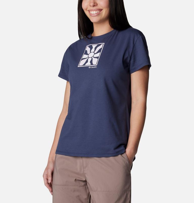 Women's Sun Trek Technical Graphic T-Shirt, Color: Nocturnal, Wavy Rays, image 5