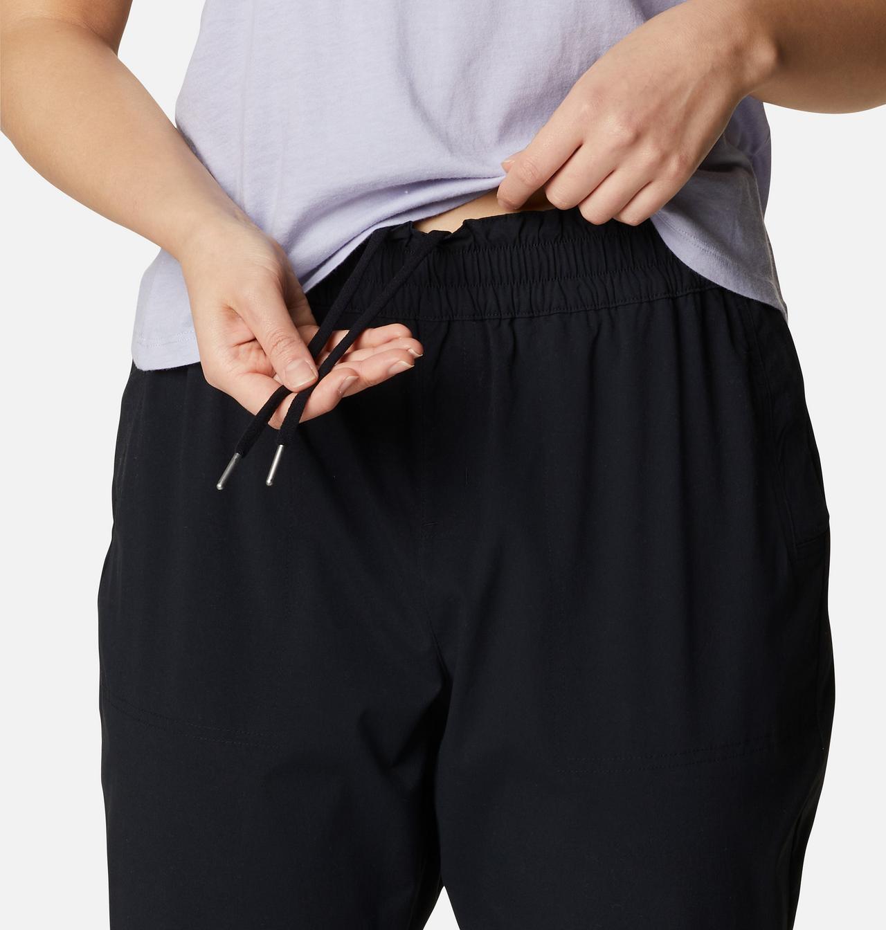 Women's Uptown Crest™ Joggers 4