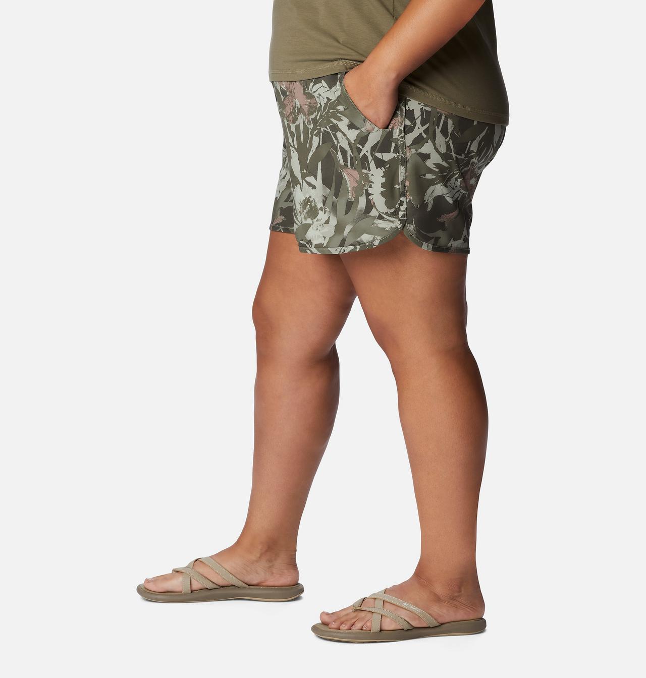 Women's Pleasant Creek™ Stretch Shorts - Plus Size 3
