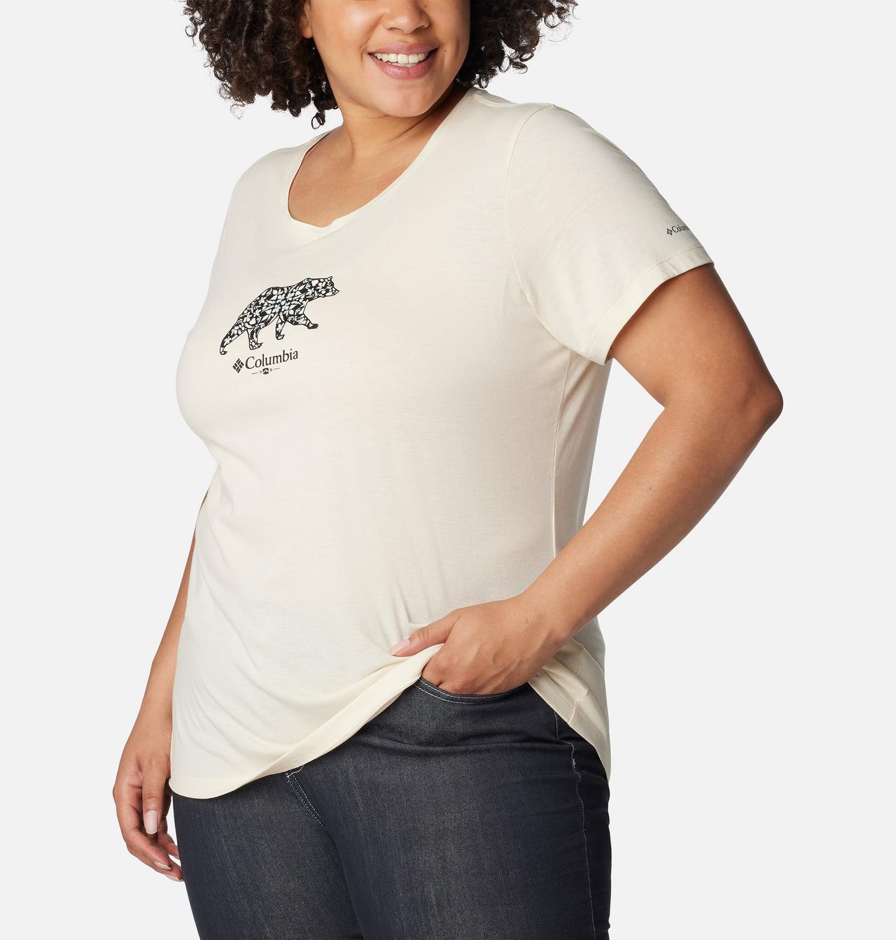 Women's Daisy Days™ Graphic T-Shirt - Plus Size 5