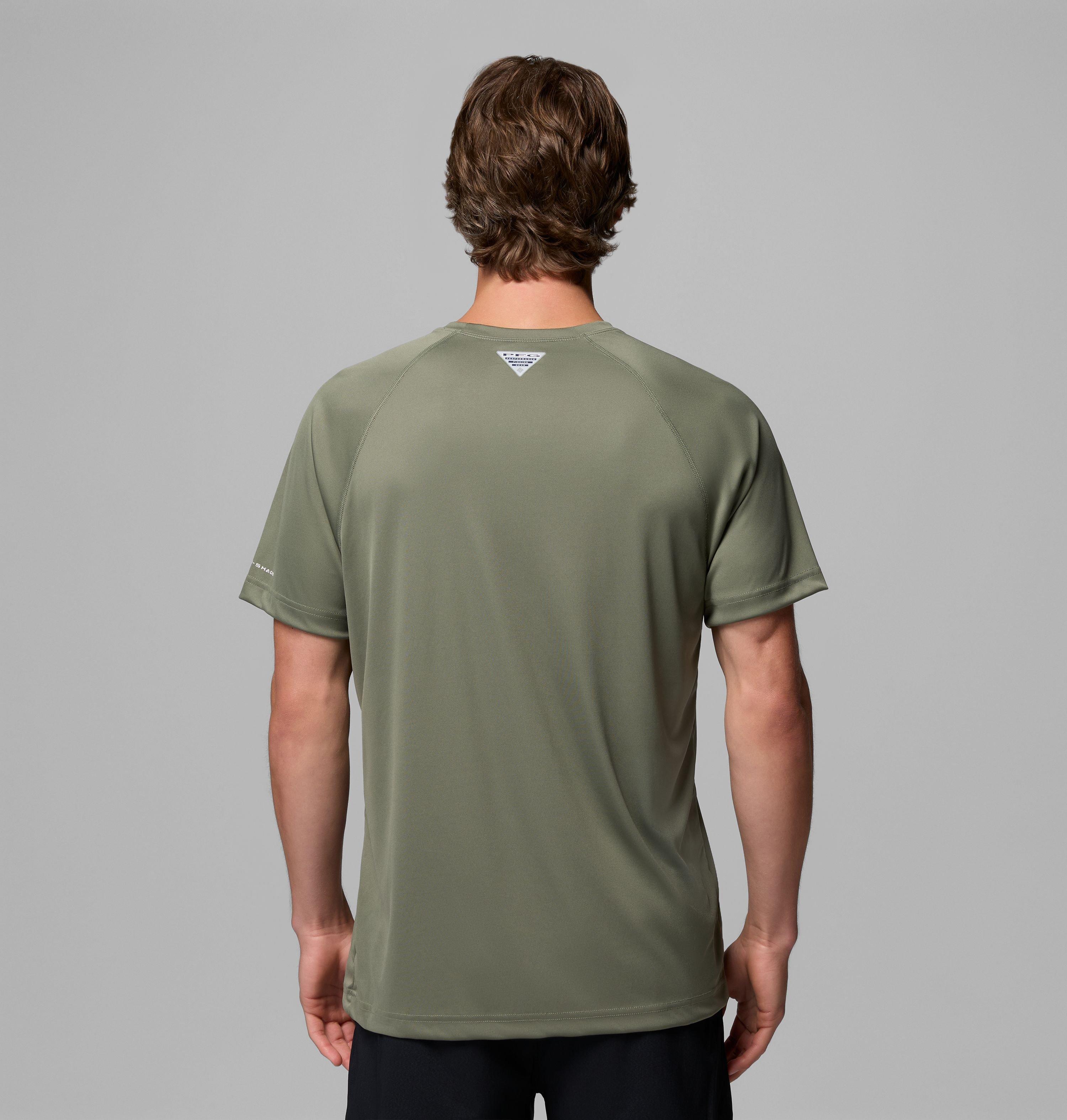 Men's PFG Deep Waves Short Sleeve Shirt 3